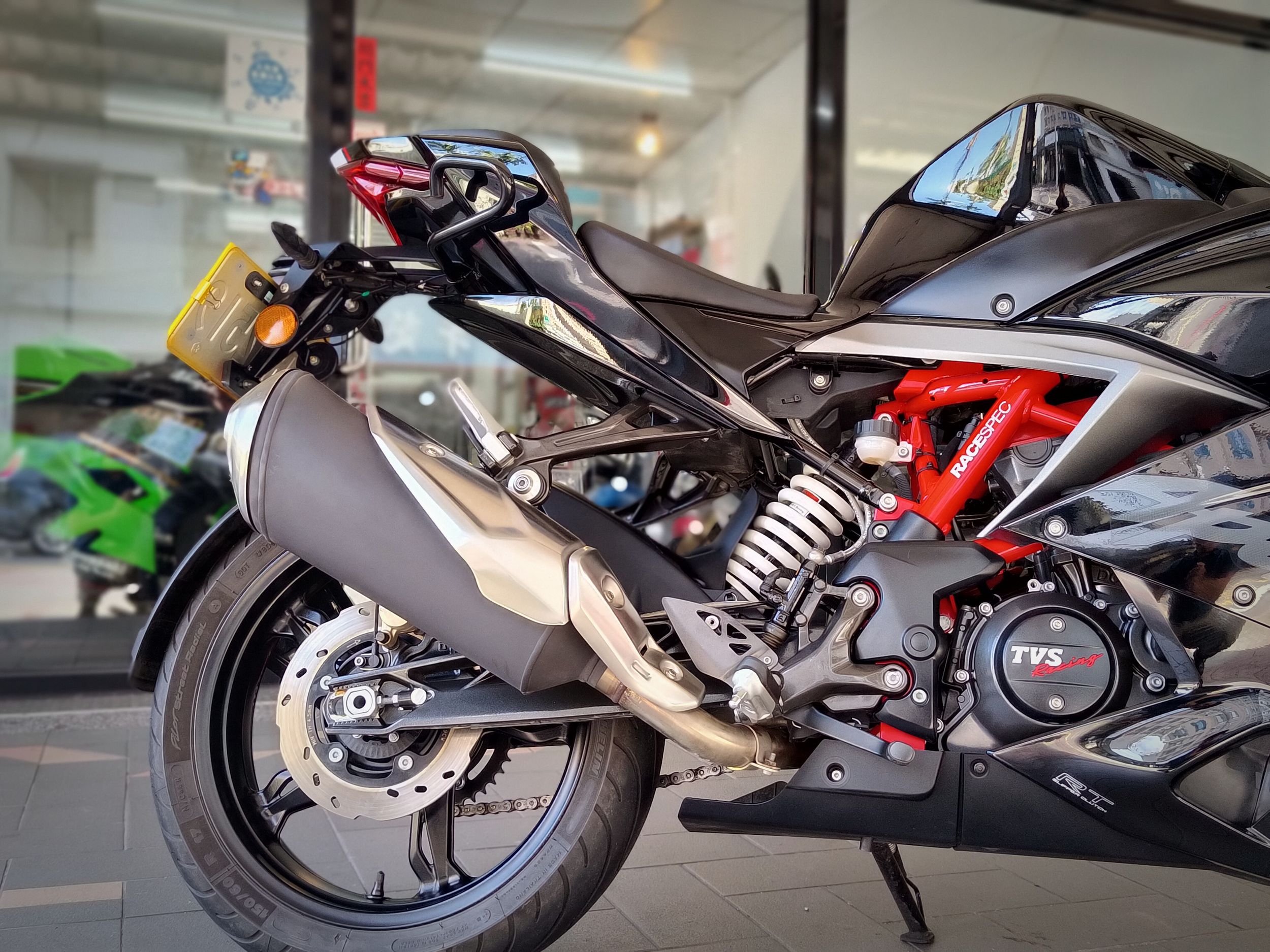 HONDA CB300R - 中古/二手車出售中 TVS APACHE RR310 ABS 一手車只跑2875km，原漆完美無傷如新車般 | 成蘆進口摩托車