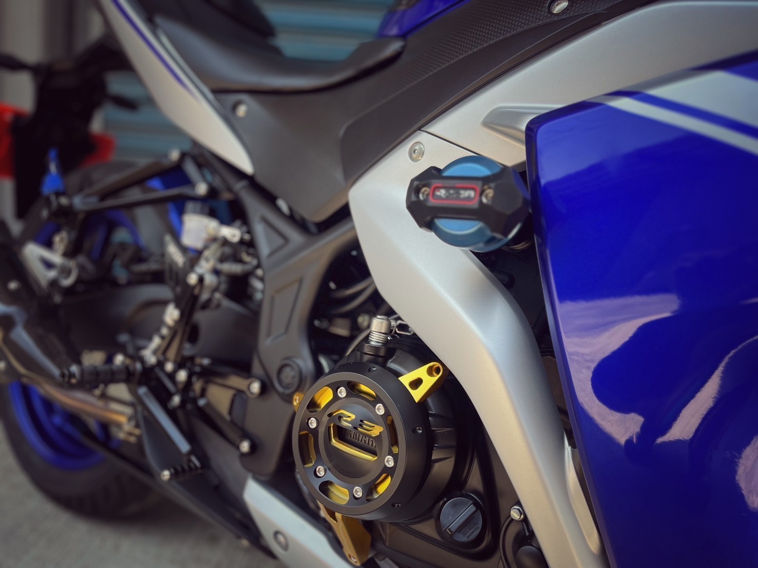 YAMAHA YZF-R3 - 中古/二手車出售中 2018 R3 改裝排氣管 魚眼大燈 WH!Z腳踏 眾多改裝 小資族二手重機買賣 | 小資族二手重機買賣