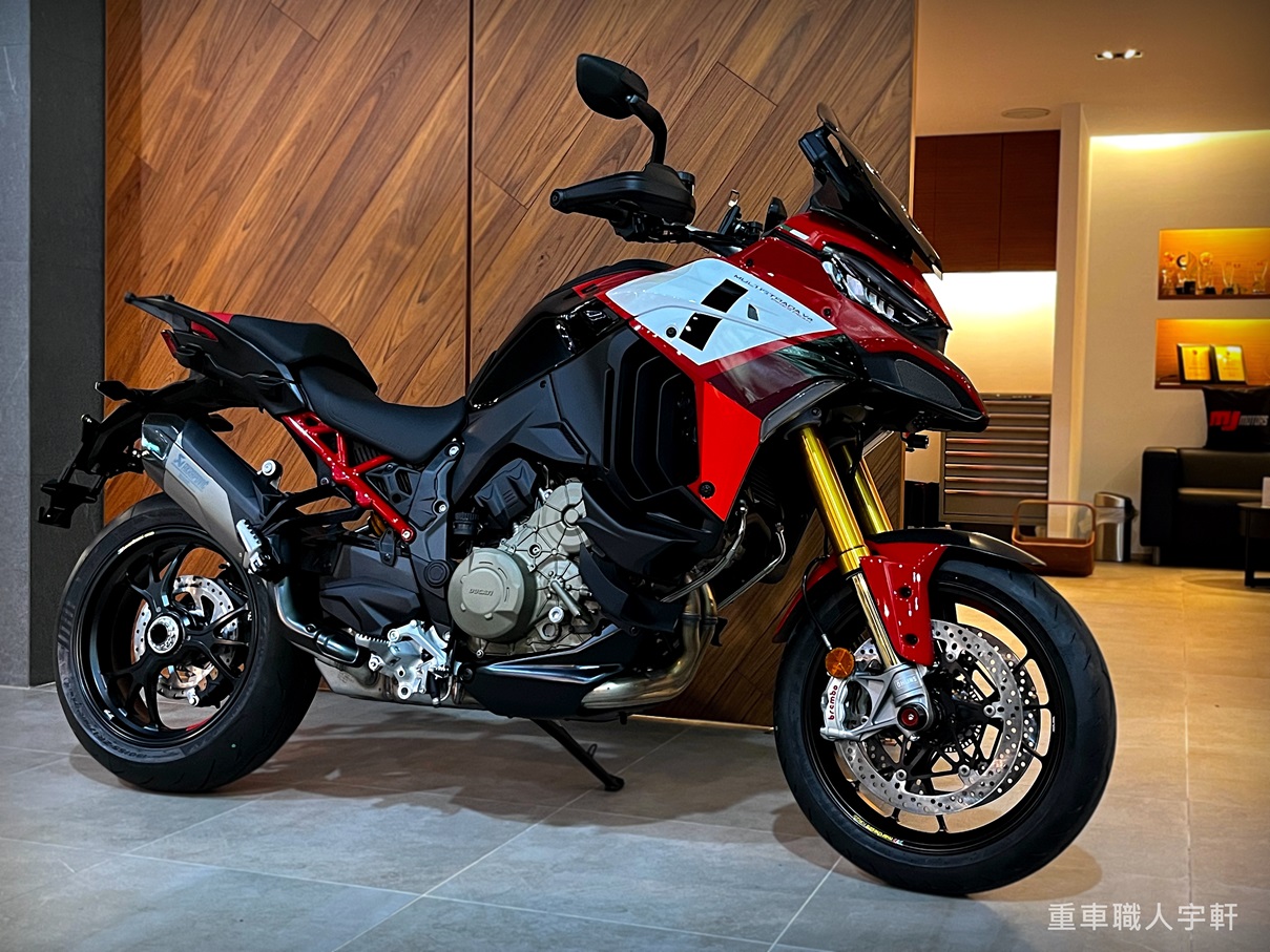 DUCATI Multistrada V4 S新車出售中 【敏傑宇軒】賀交車 古大哥 杜卡迪 DUCATI Multistrada V4 PP 總代理公司車 | 重車銷售職人-宇軒 (敏傑)