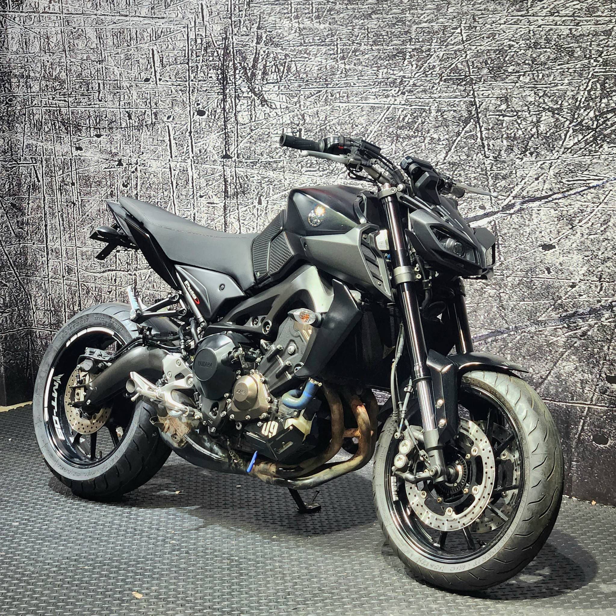 YAMAHA MT-09 - 中古/二手車出售中 2020年 YAMAHA MT-09/0元交車/分期貸款/車換車/線上賞車/到府交車 | 翊帆國際重車