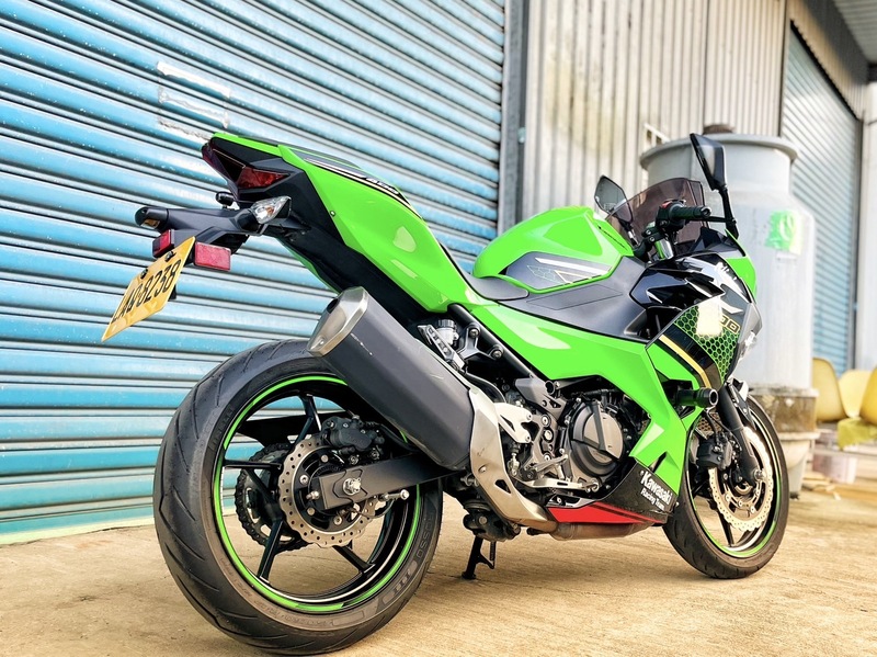 KAWASAKI NINJA400 - 中古/二手車出售中 雙黃燈總成 行車記錄器 無摔無事故 小資族二手重機買賣 | 小資族二手重機買賣