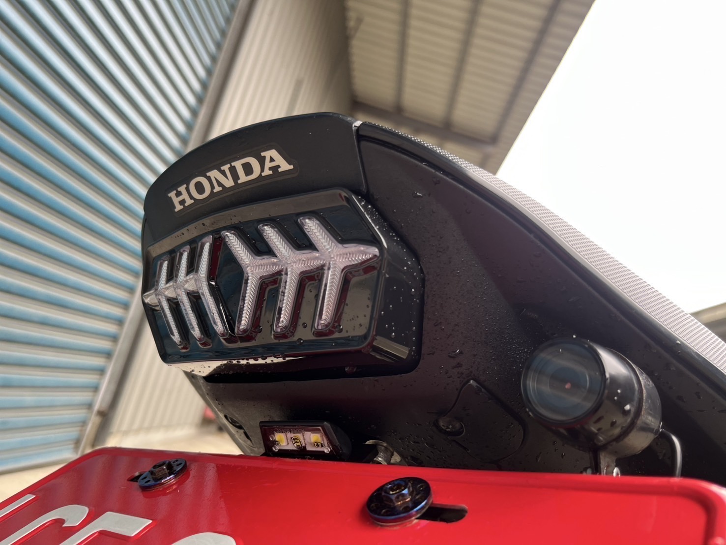 HONDA CBR650F - 中古/二手車出售中 CBR650F 單孔蠍 快排 眾多改裝 小資族二手重機買賣 | 小資族二手重機買賣