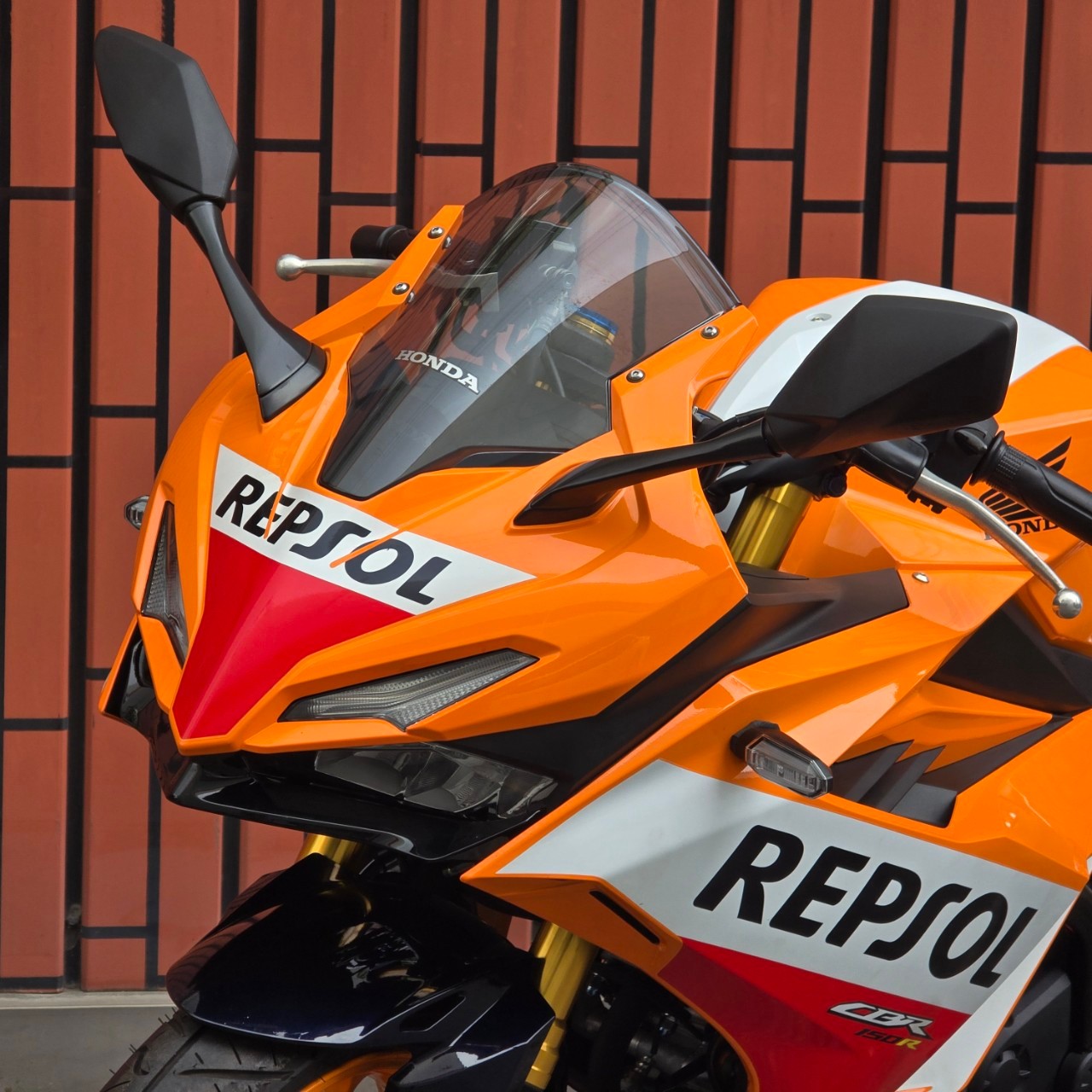 HONDA CBR150R新車出售中 2023 全新 HONDA CBR150R REPSOL 本田 CBR150R 力豹士特仕版 白牌輕檔 可全額貸 可車換車 | 飛翔國際