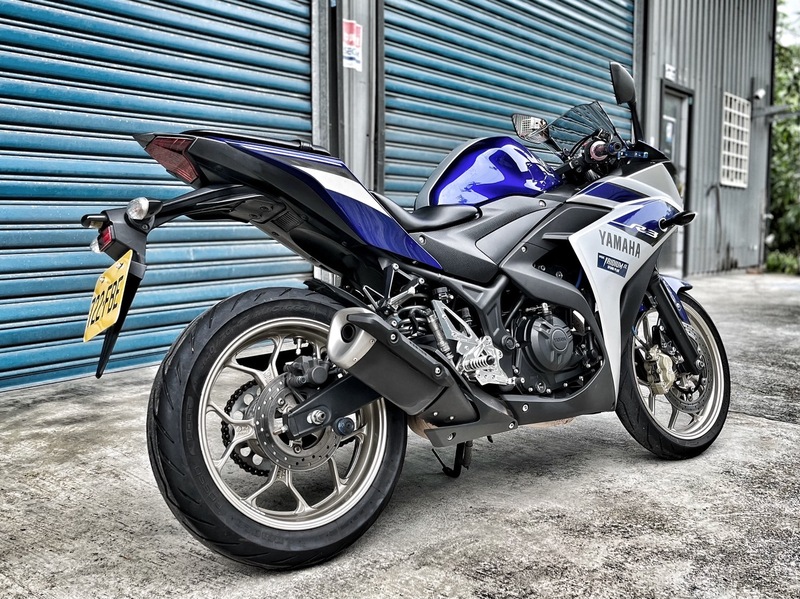 YAMAHA YZF-R3 - 中古/二手車出售中 Brembo卡鉗 行車記錄器 Master腳踏 超多改裝 小資族二手重機買賣 | 小資族二手重機買賣