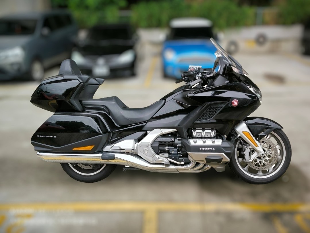 【大蔡】HONDA GL1800 GOLD WING - 「Webike-摩托車市」 HONDA GOLDWING AIRBAG 有氣囊 台本公司車