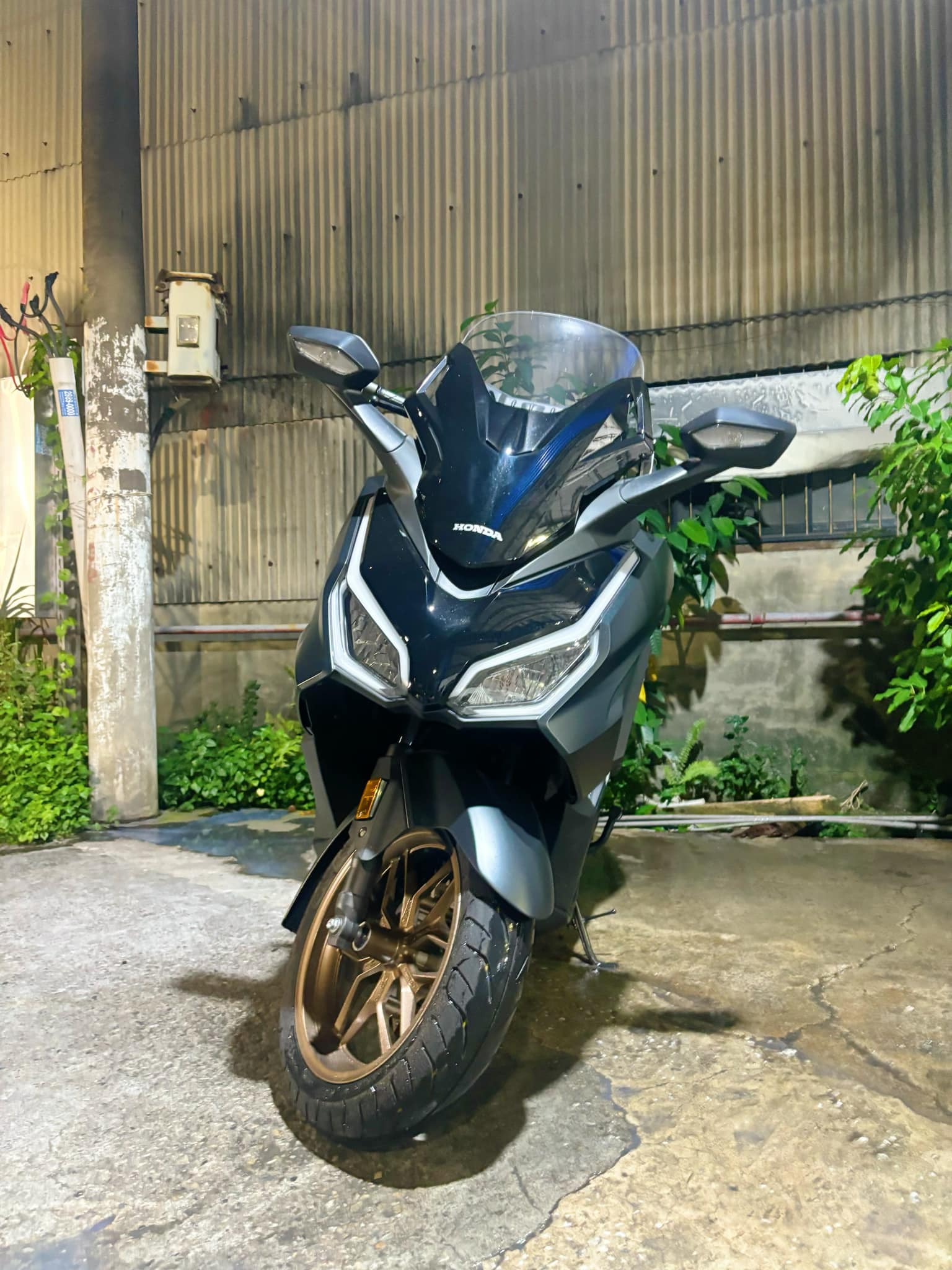 HONDA  FORZA350 台本車 - 中古/二手車出售中 HONDA FORZA350 台本車 | 個人自售