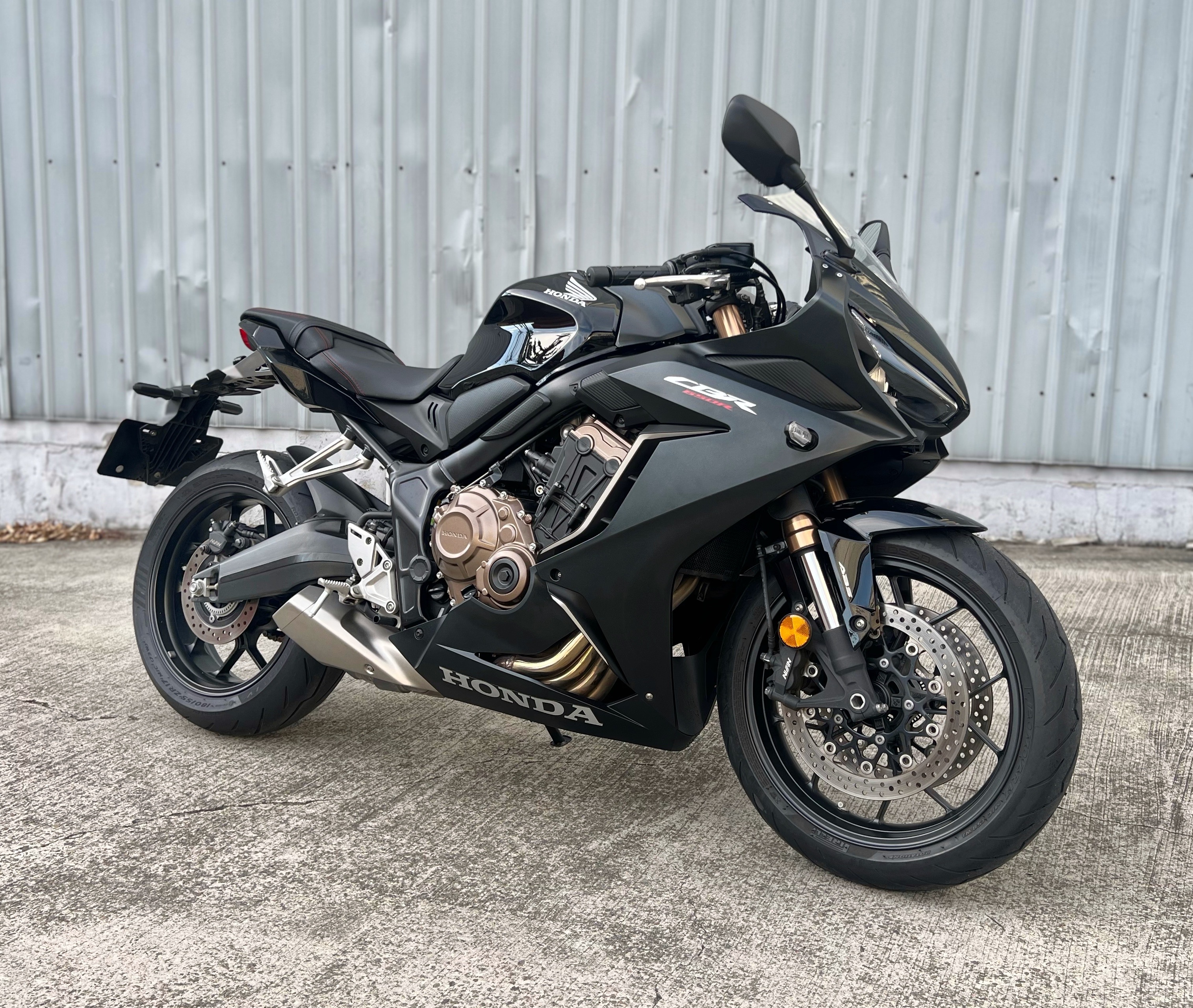 HONDA CBR650R - 中古/二手車出售中 2021年 台本車 CBR650R 黑色系 一手 無摔 無事故 阿宏大型重機買賣 | 阿宏大型重機買賣