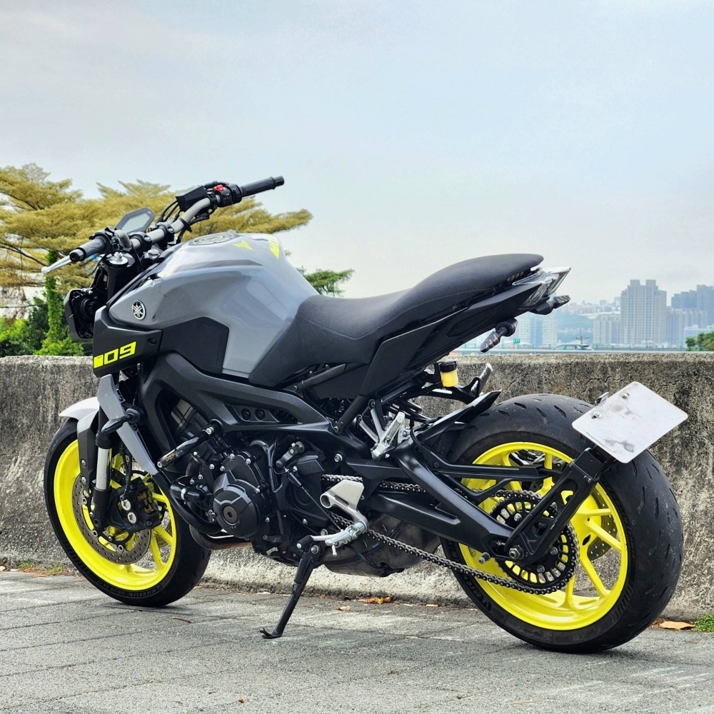 YAMAHA MT-09 - 中古/二手車出售中 【2017 YAMAHA MT-09】 | 翊帆重車阿凱