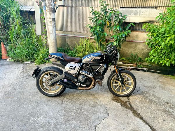 DUCATI SCRAMBLER CAFE RACER - 中古/二手車出售中 Ducati Scrambler Cafe Racer 公司車 | 個人自售