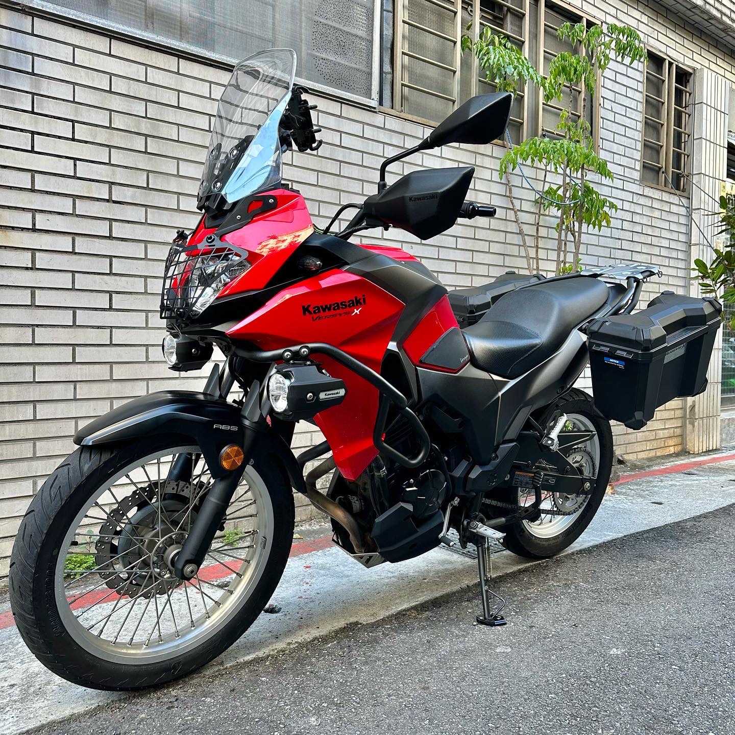 【Ze重機車庫/億大重機】KAWASAKI VERSYS-X 300 - 「Webike-摩托車市」 川崎 Kawasaki Versys X300 Tourer ABS 總代理