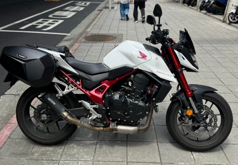 【個人自售】HONDA CB750 - 「Webike-摩托車市」 HONDA CB750 售2023 Honda CB750 Hornet
