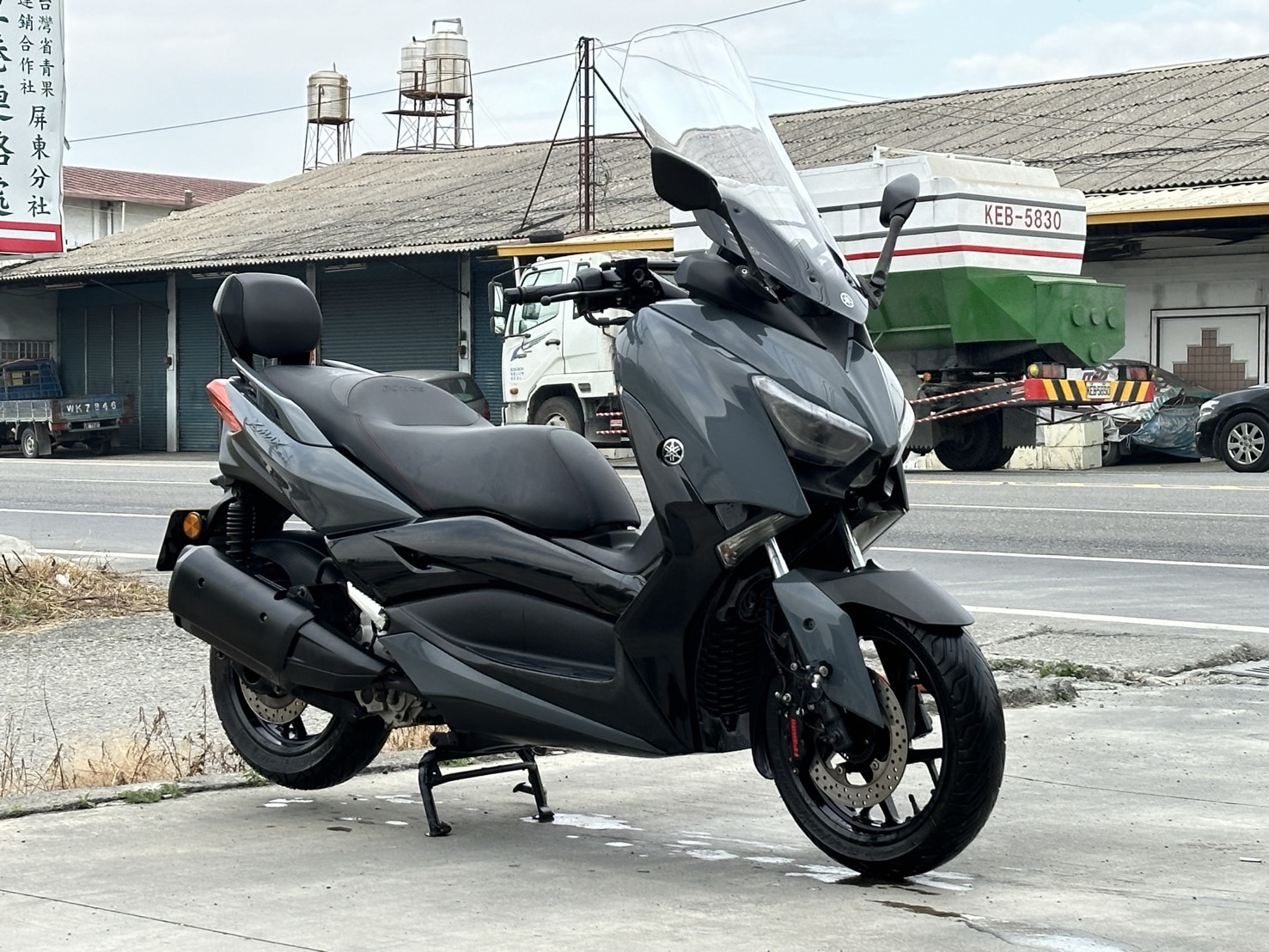 YAMAHA X-MAX 300 - 中古/二手車出售中 XMAX（霧燈） | YSP 建興車業