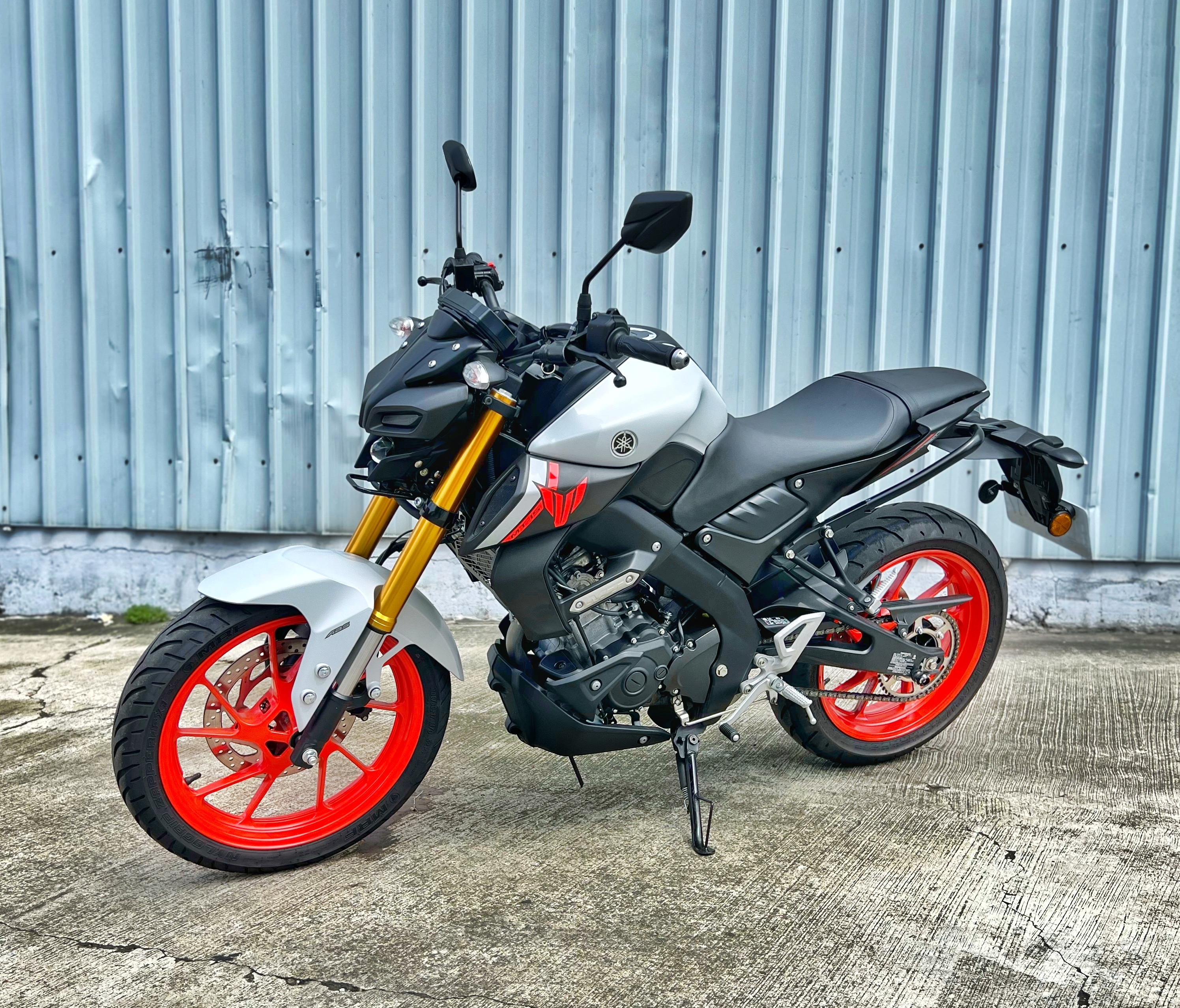 YAMAHA MT-15 - 中古/二手車出售中 2023年 MT-15 V2 基本改 一手公司車 無摔 無事故 超低里程 阿宏大型重機買賣 | 阿宏大型重機買賣