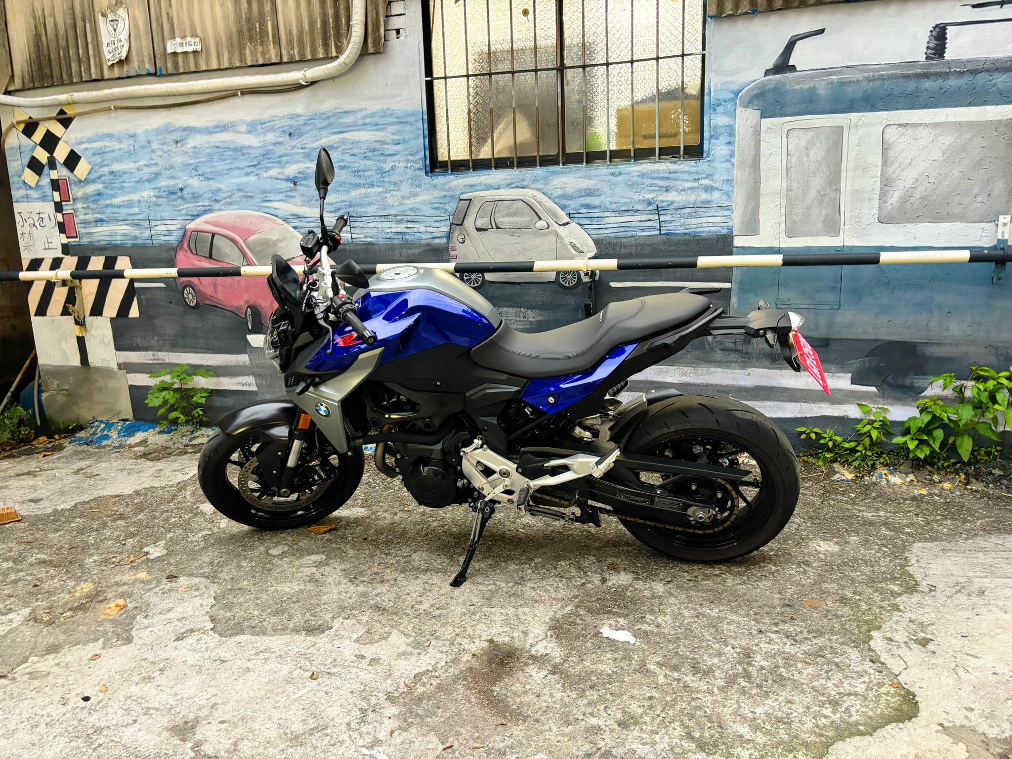 BMW F 900 R - 中古/二手車出售中 BMW F900R | 個人自售