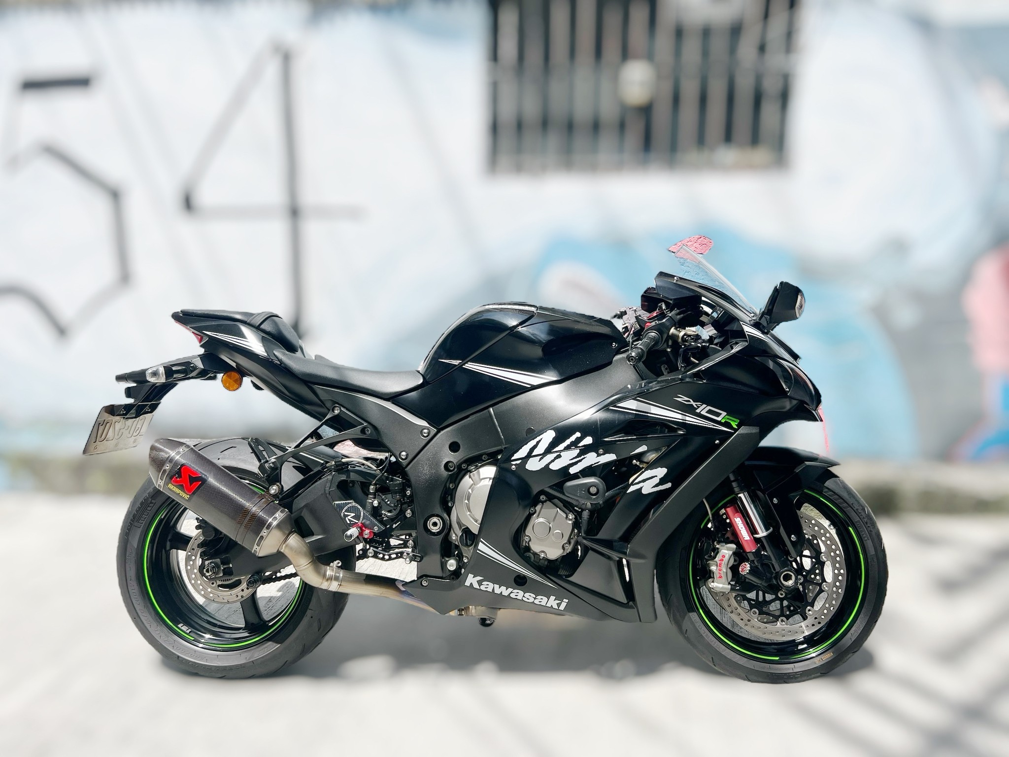 KAWASAKI NINJA ZX-10R - 中古/二手車出售中 Kawasaki ZX10R 可分期 協助託運 換車補貼 代償結清 LIne ID:@q0984380388 | 小菜輕重機