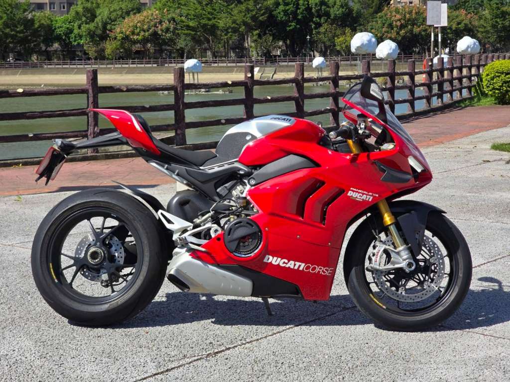 DUCATI  PANIGALE V4R - 中古/二手車出售中 [出售] 2019年 DUCATI PANIGALE V4R 公司車 正牌 | 老爹重機