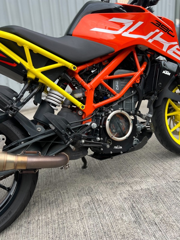 KTM 390DUKE - 中古/二手車出售中 2017年 DUKE390 超多改裝 白牌價格 輕鬆入手黃牌 | 阿宏大型重機買賣