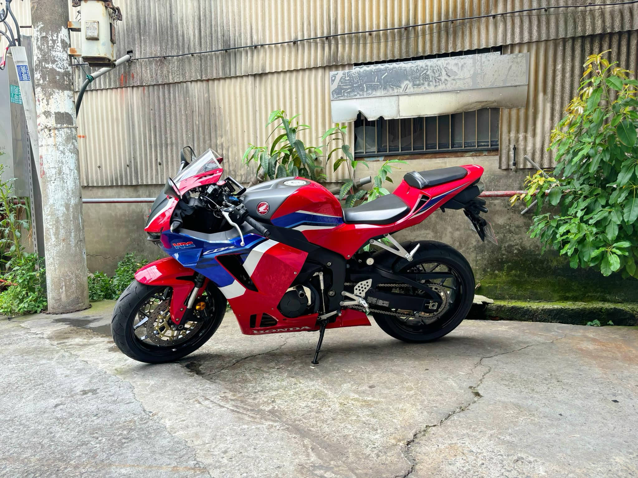 HONDA CBR600RR - 中古/二手車出售中 HONDA CBR600RR | 個人自售