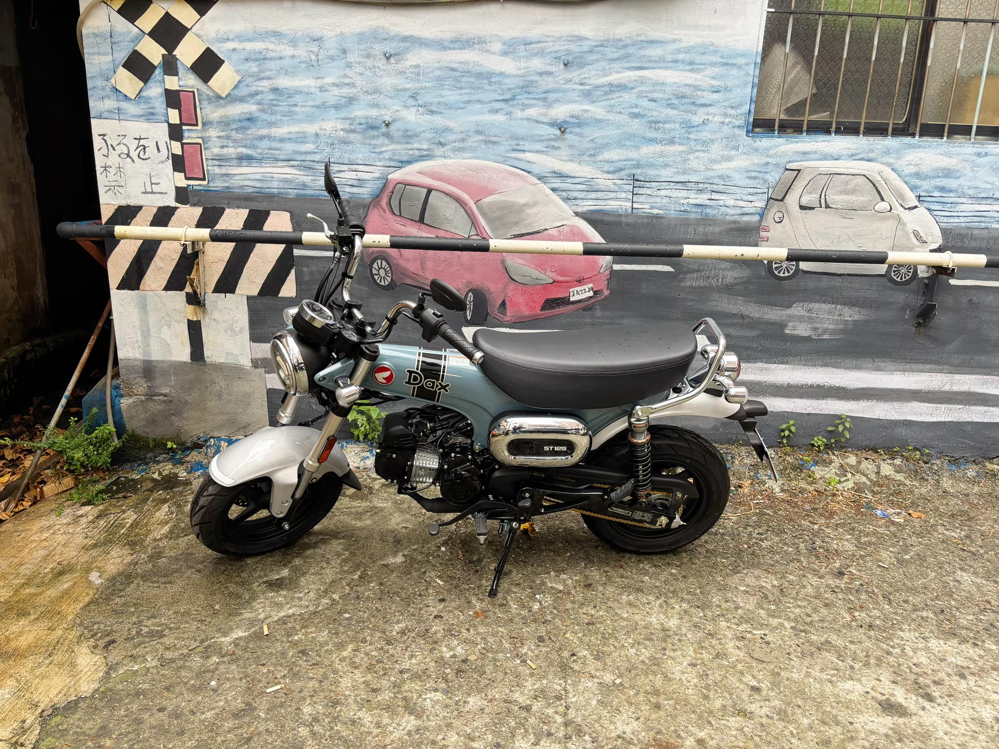 HONDA  DAX ST125 臘腸狗 日規版 - 中古/二手車出售中 HONDA DAX ST125 臘腸狗 日規版 | 個人自售