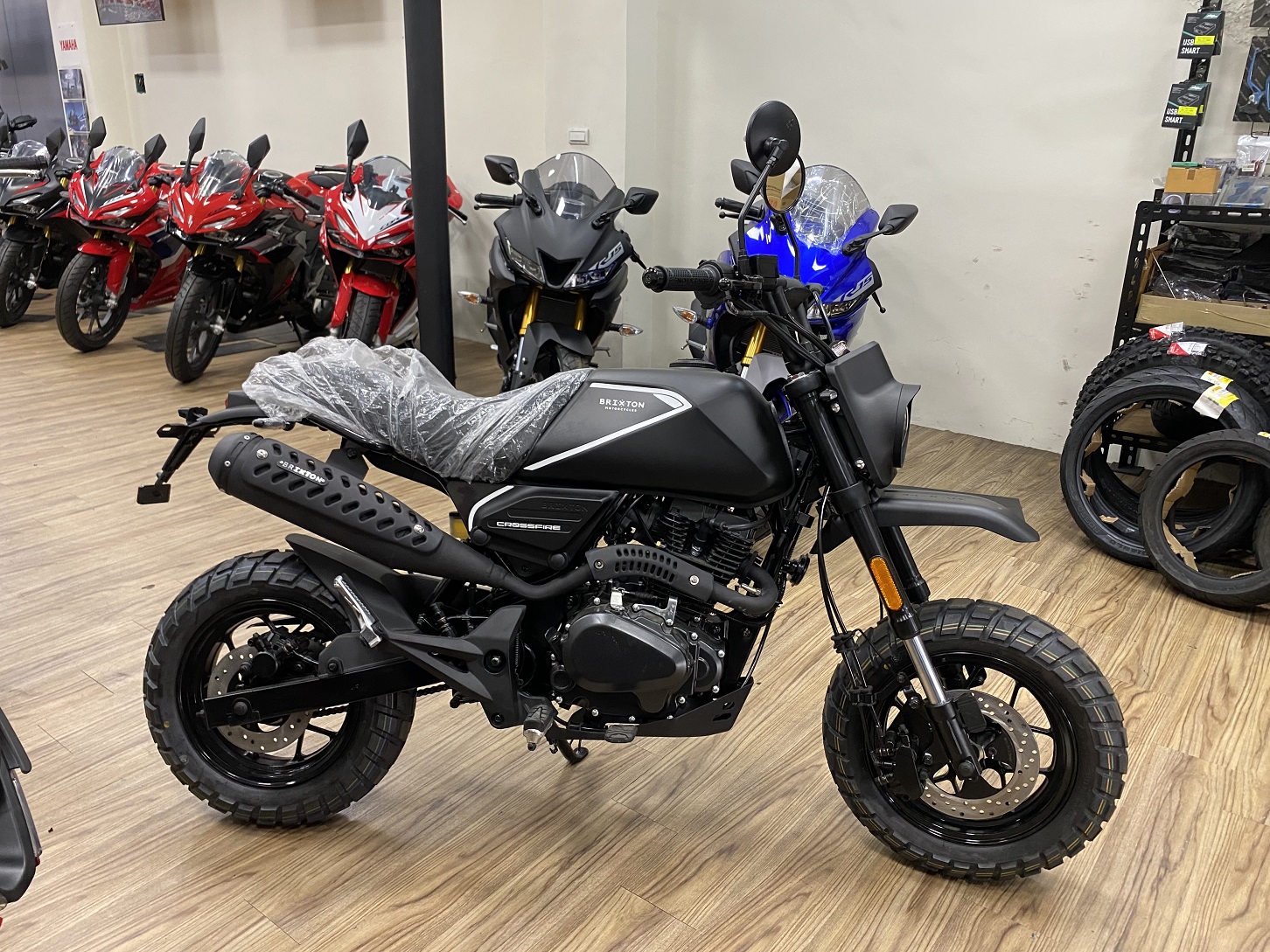 BRIXTON Crossfire 125XS新車出售中 【新竹長龍車業】BRIXTON Crossfire 125 XS | 新竹長龍車業行