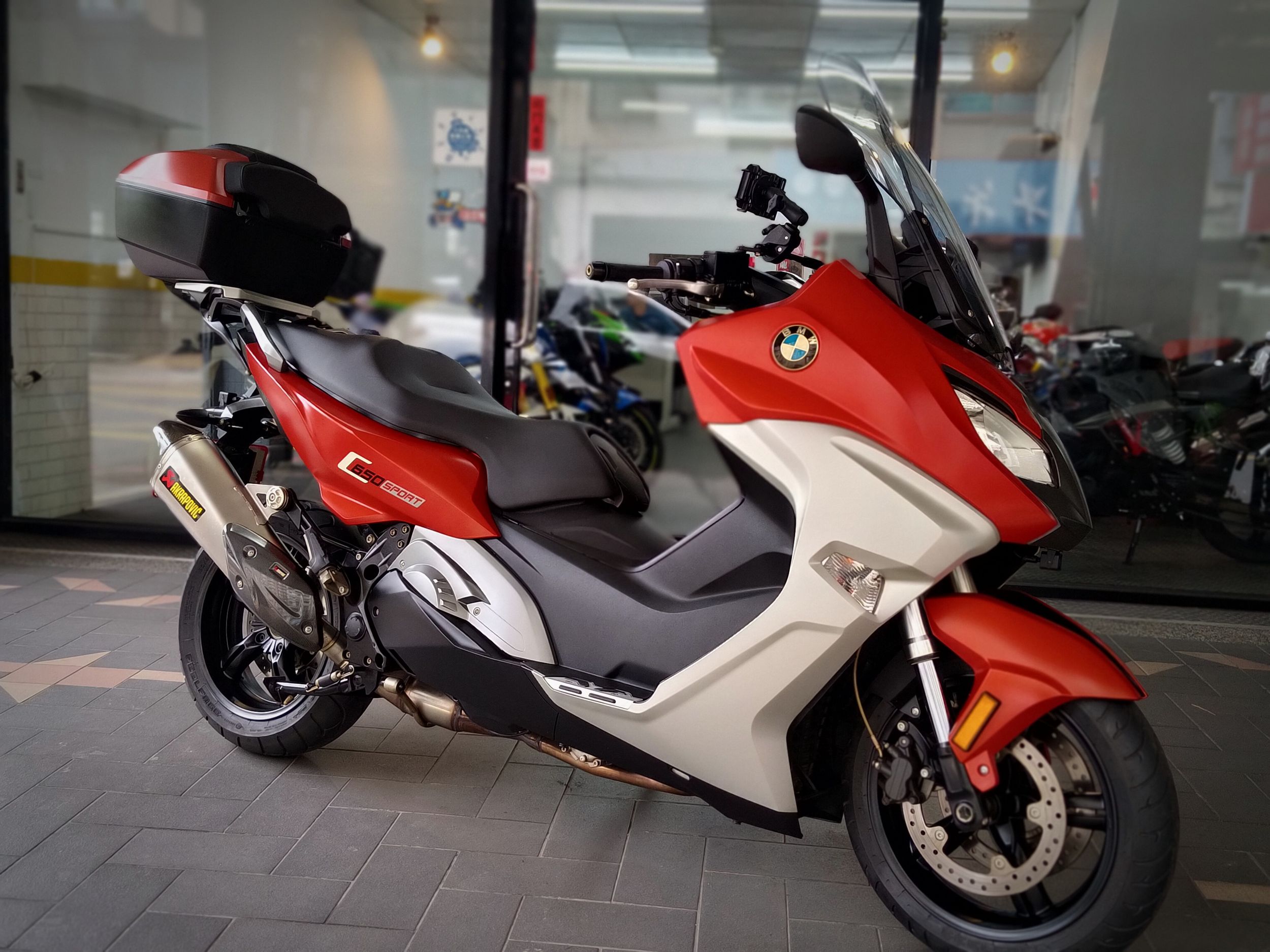 【成蘆進口摩托車】BMW C650 Sport - 「Webike-摩托車市」 BMW C650 SPORT ABS 總代理原漆漂亮，里程保證1845 km