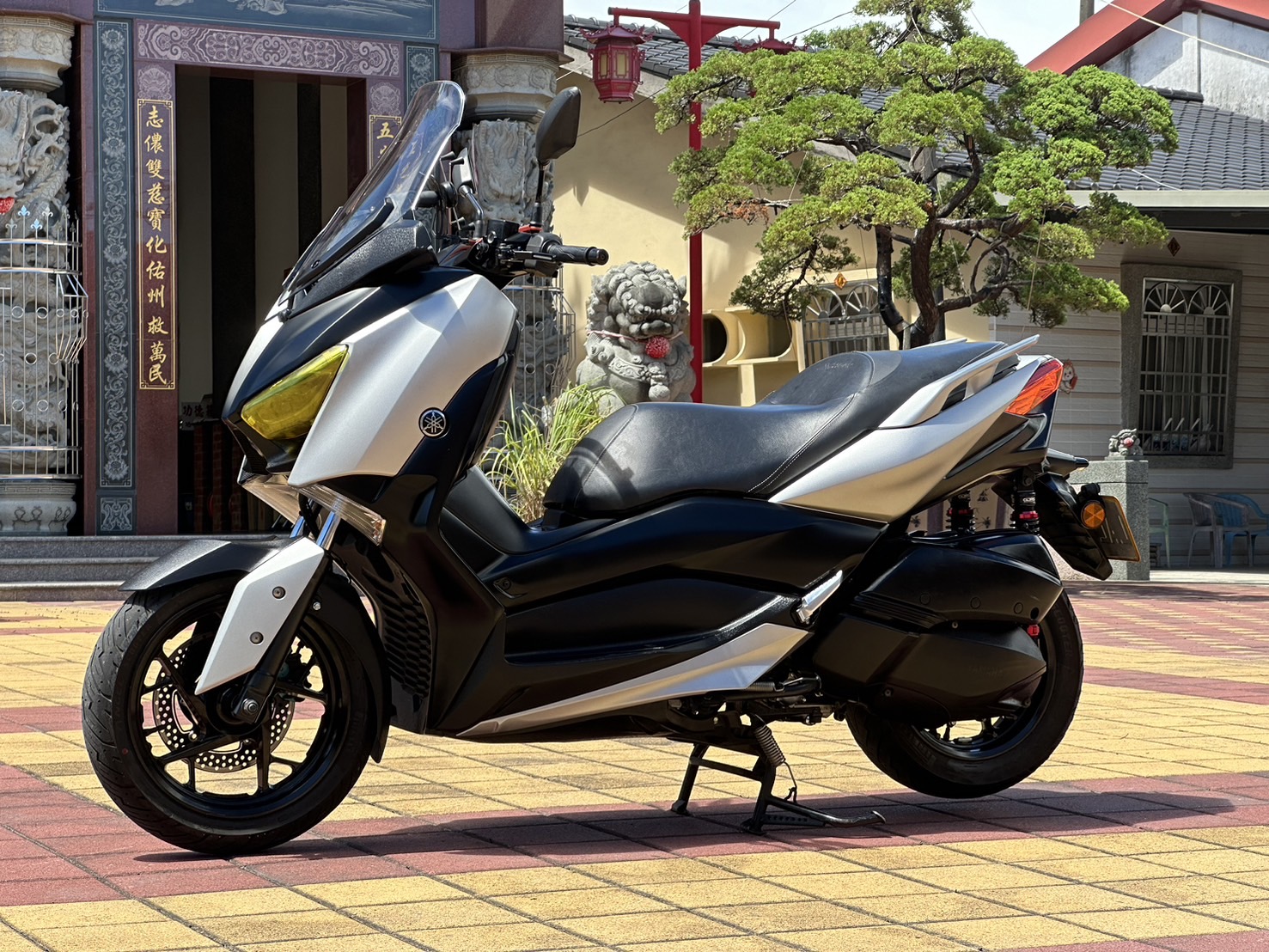 YAMAHA X-MAX 300 - 中古/二手車出售中 山葉XMax（後避震） | YSP 建興車業