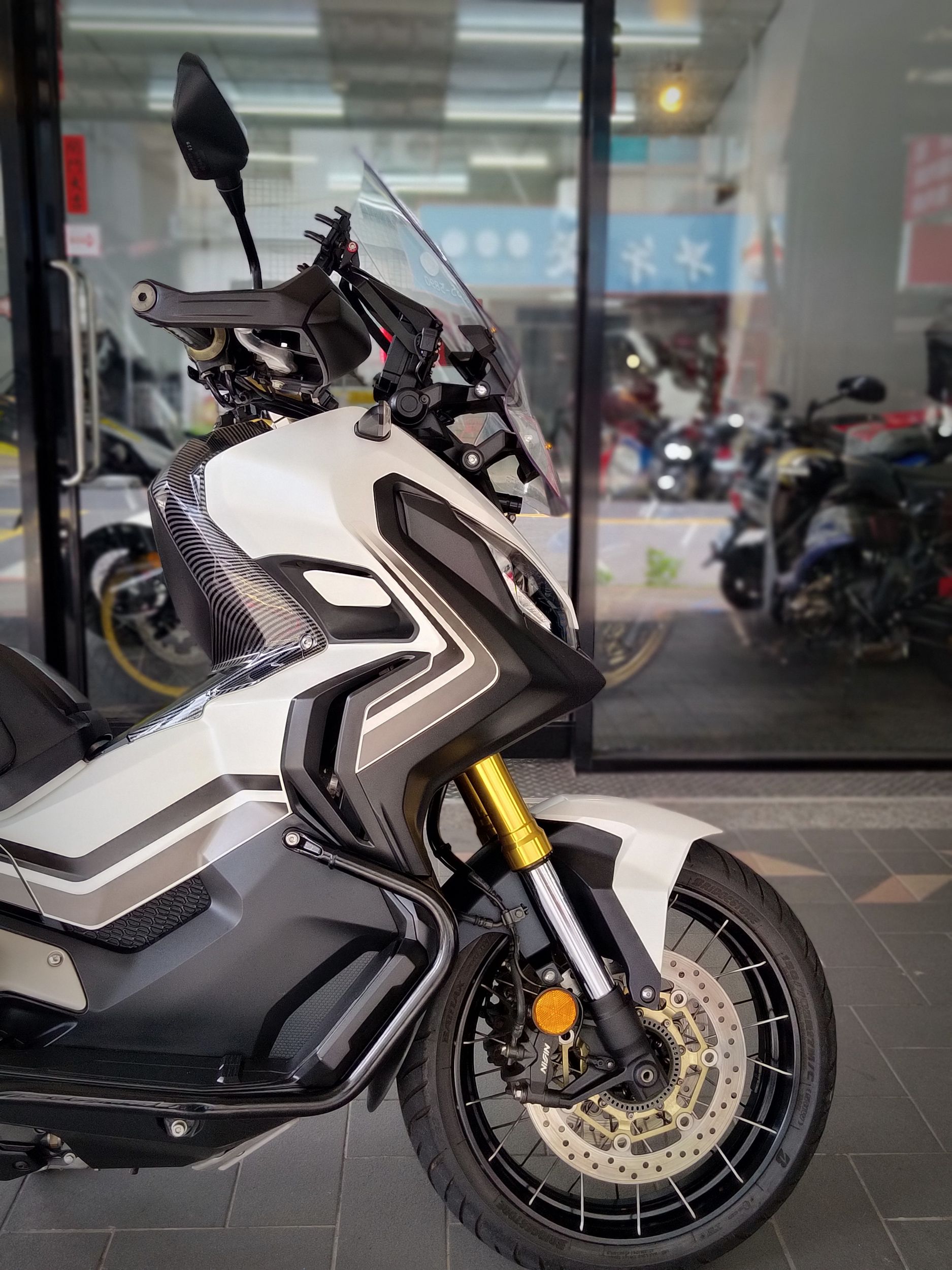 HONDA X-ADV - 中古/二手車出售中 X-ADV 750 ABS，總代理只跑22830km，車身無傷G模式 | 成蘆進口摩托車