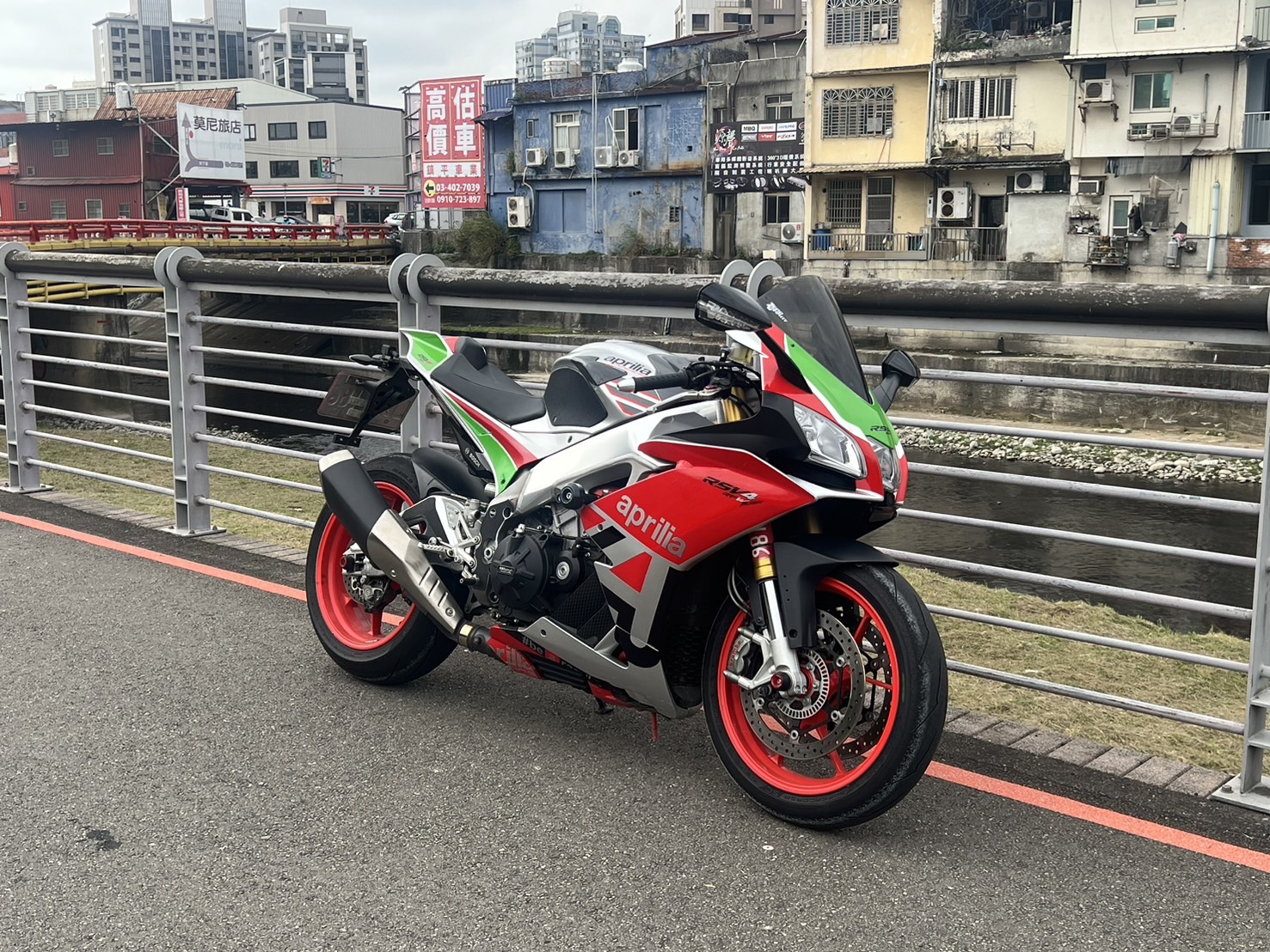 APRILIA RSV4 - 中古/二手車出售中 2016 Aprilia RSV4 RR | Ike 孝森豪重機