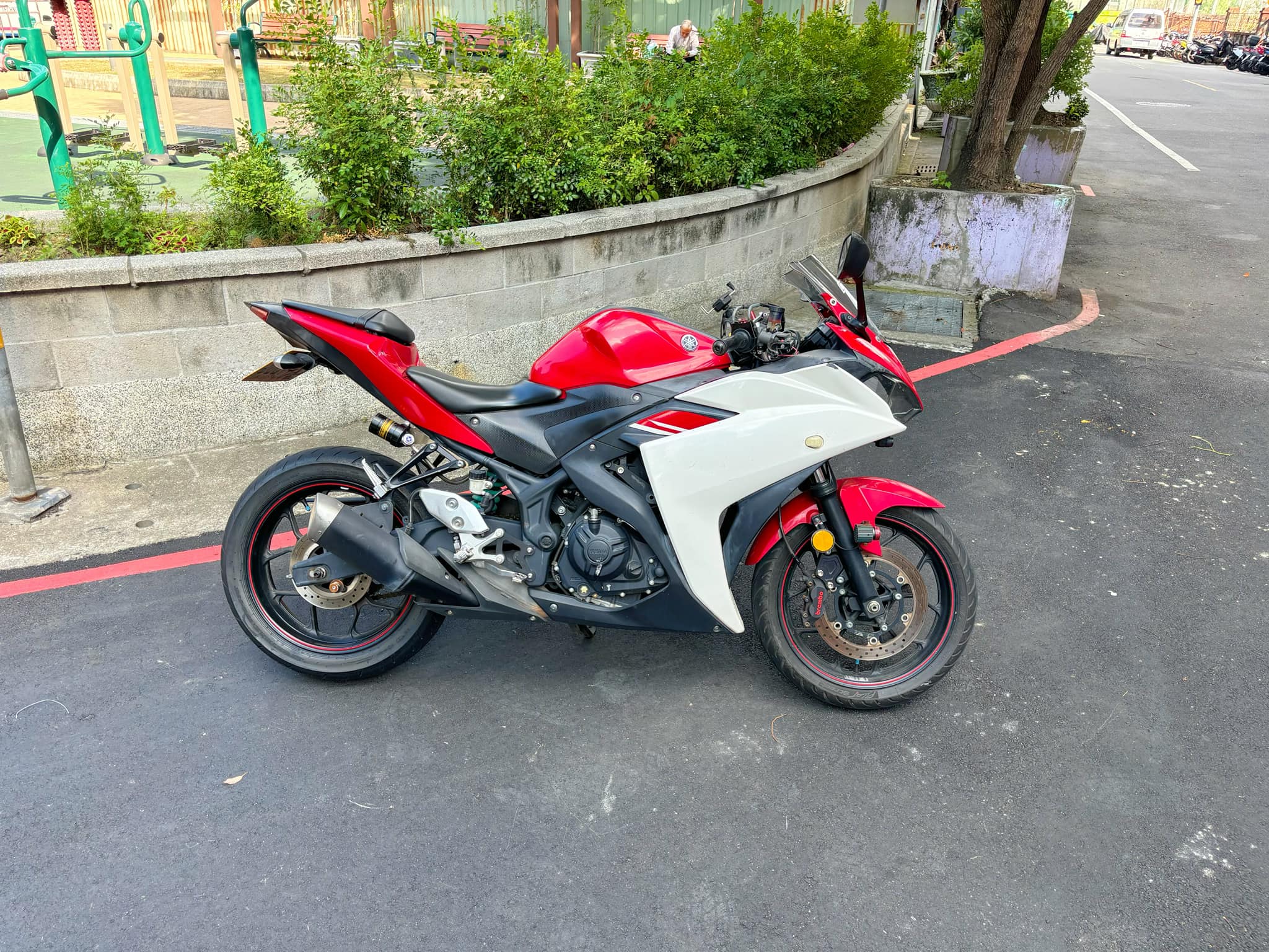 YAMAHA YZF-R3 - 中古/二手車出售中 YAMAHA R3  | 個人自售