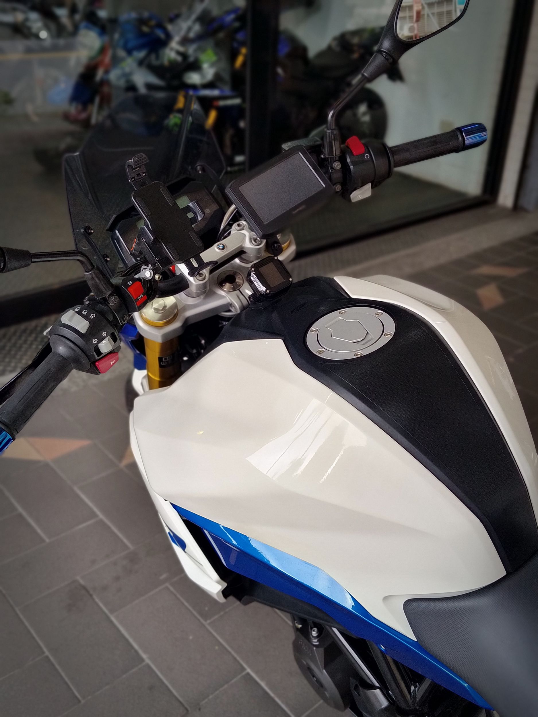 HONDA CB300R - 中古/二手車出售中 BMW G310R ABS 總代理一手車，只跑8065km，原漆完美無傷如新車般 | 成蘆進口摩托車