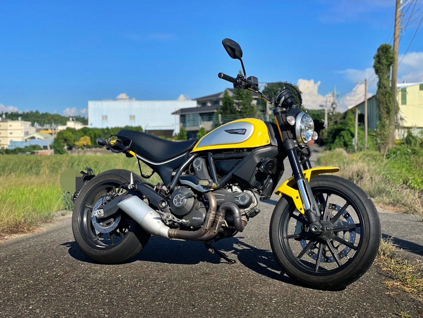 DUCATI SCRAMBLER [SCRAMBLER] - 中古/二手車出售中 街車與越野的跨界車款 低座高女生也能輕鬆駕馭的Scrambler 800 | 武士重機-阿良