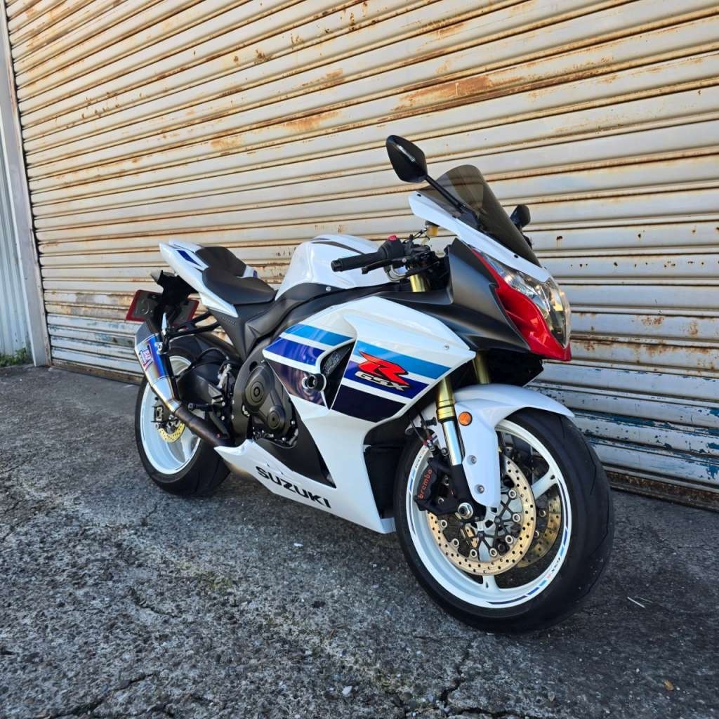 SUZUKI GSX-R1000 - 中古/二手車出售中 售~破盤價SUZUKI GSX-R1000 百萬紀念款只要19.8萬 | 個人自售