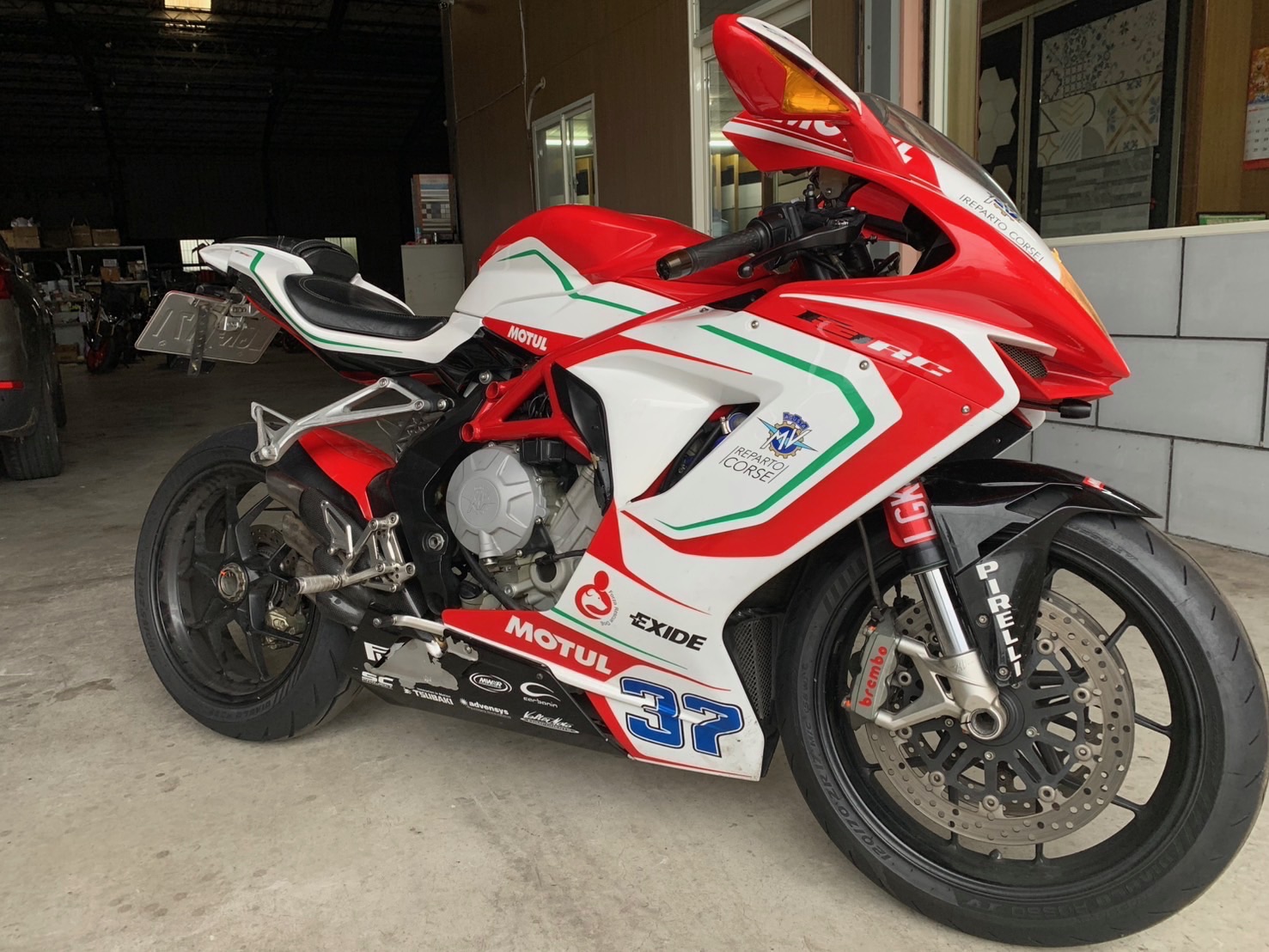 【繪馬輕重型機車】MV AGUSTA F3-800 - 「Webike-摩托車市」 超便宜售！2013 MV  F3 800 ！全車剛大保養完成！ 該換的都換了！