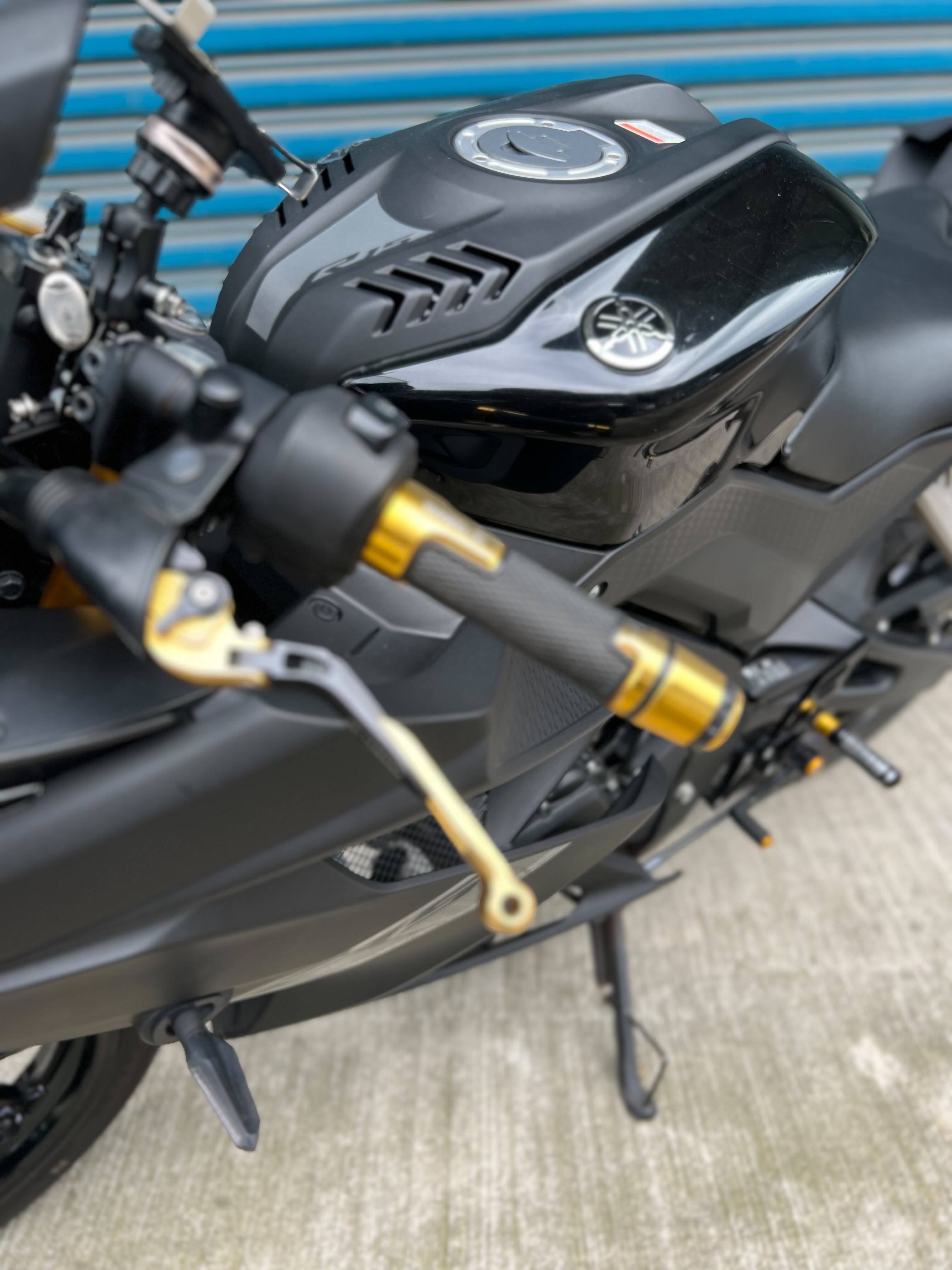 YAMAHA YZF-R15 - 中古/二手車出售中 2021年 R15V3 黑色系 基本改 阿宏大型重機買賣 | 阿宏大型重機買賣