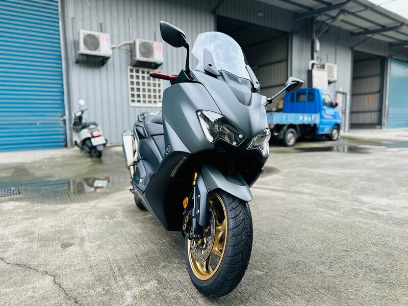 YAMAHA TMAX560 - 中古/二手車出售中 Yamaha T-max 560 Tech Max 公司車 全段雙出鈦蠍管 | 摩托販