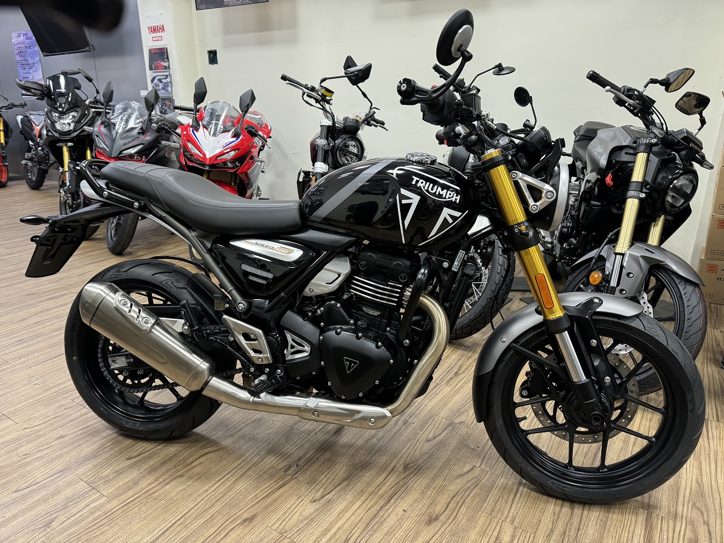 TRIUMPH SPEED 400新車出售中 【新竹長龍車業】TRIUMPH SPEED 400 | 新竹長龍車業行