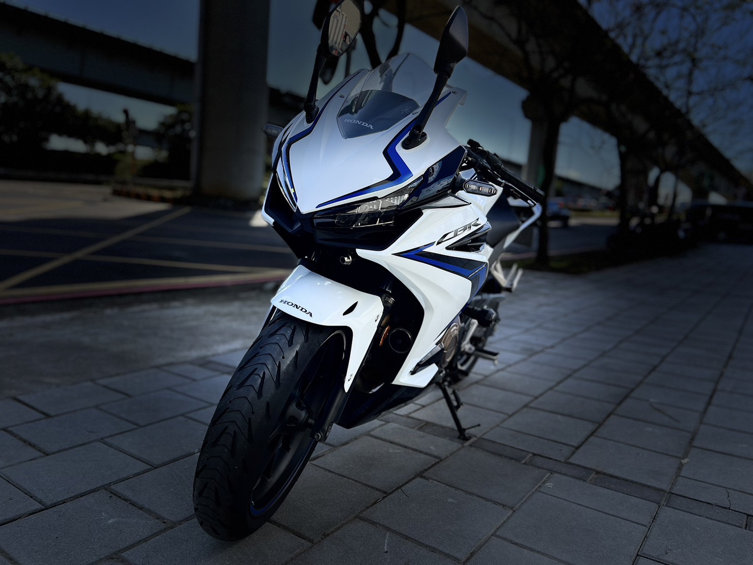 【小資族二手重機買賣】HONDA CBR500R - 「Webike-摩托車市」 正蠍管 白色系