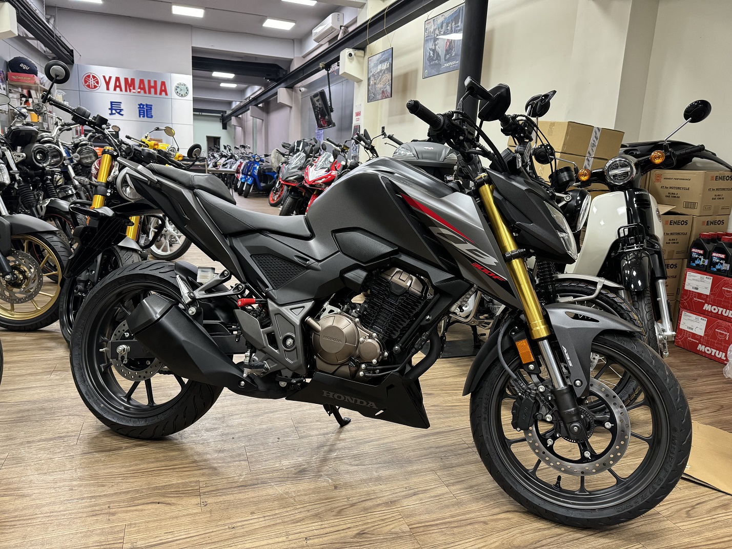 【新竹長龍車業行】HONDA CB300F - 「Webike-摩托車市」 【新竹長龍車業】HONDA 本田 CB300F