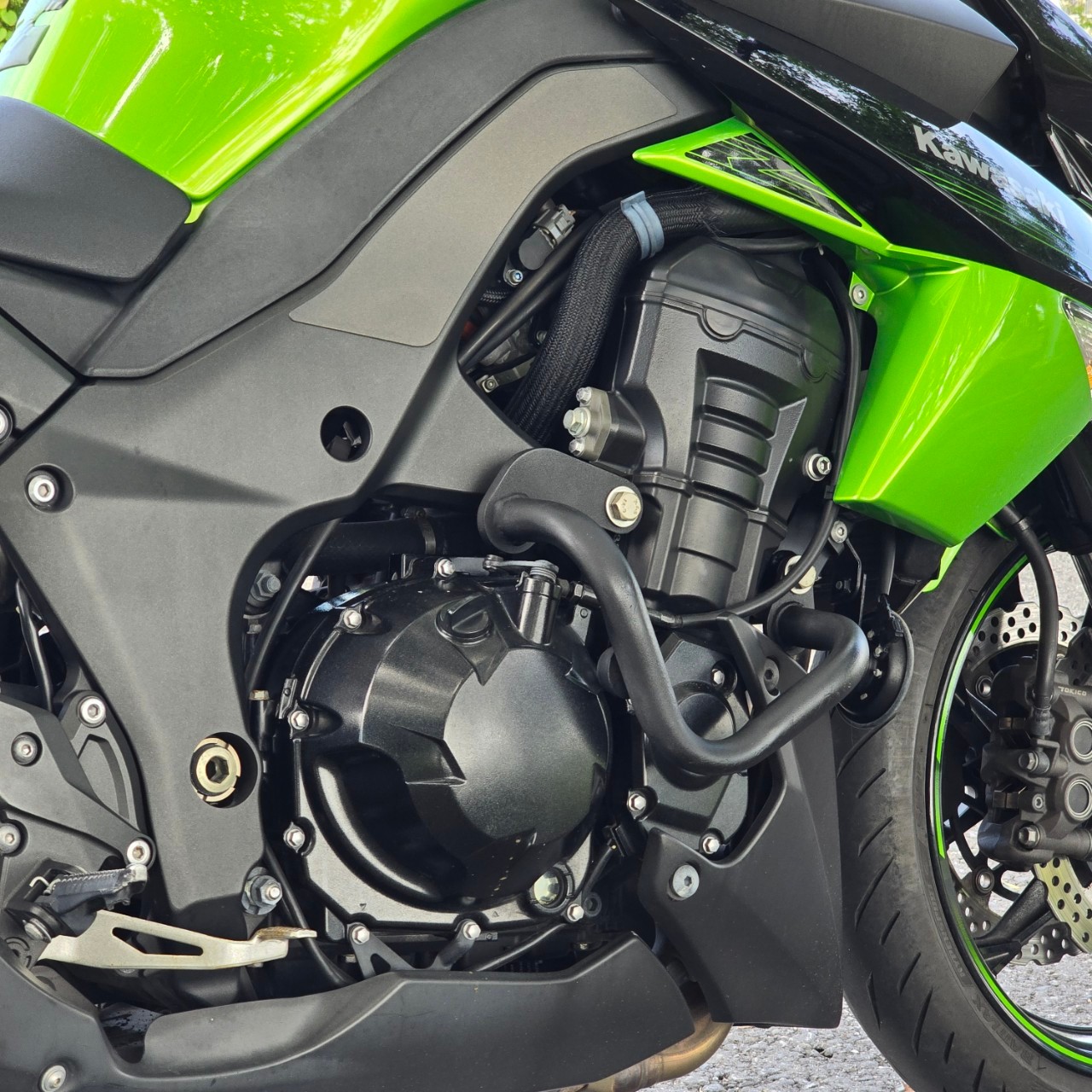 KAWASAKI Z1000 - 中古/二手車出售中 2011 KAWASAKI Z1000 3代 川崎 Z1000 紅牌重機 公升級 可全額貸 可車換車 | 飛翔國際