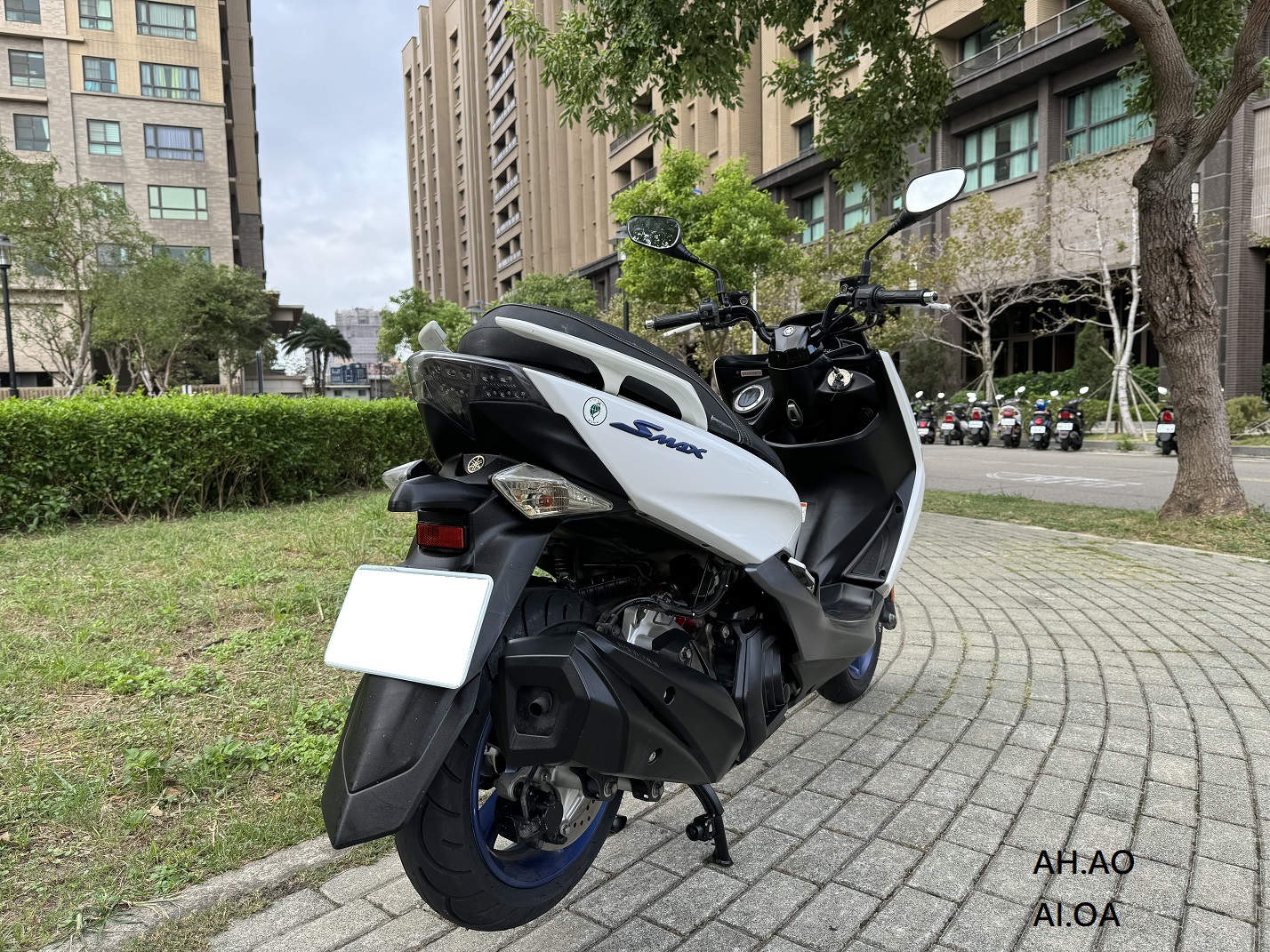 山葉 SMAX 155 - 中古/二手車出售中 【新竹長龍車業】YAMAHA 山葉 S-MAX 155 ABS | 新竹長龍車業行