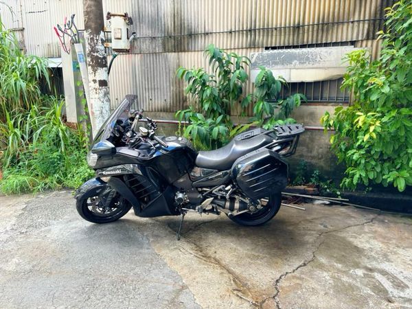 【個人自售】KAWASAKI CONCOURS 14 (1400GTR) - 「Webike-摩托車市」