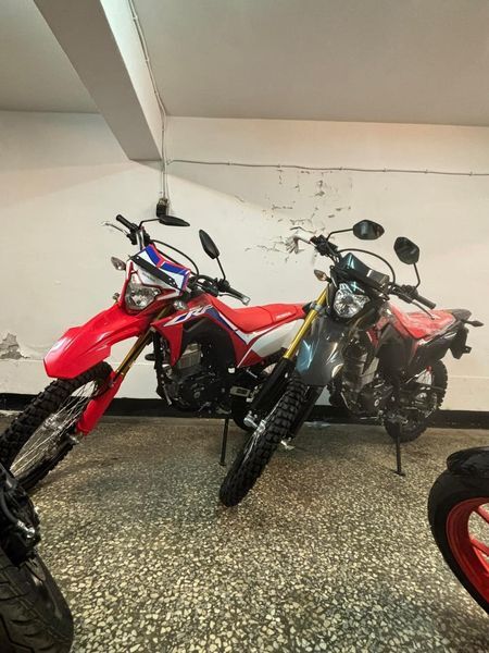 【個人自售】HONDA CRF150L - 「Webike-摩托車市」 新車HONDA CRF150L (現車現領）