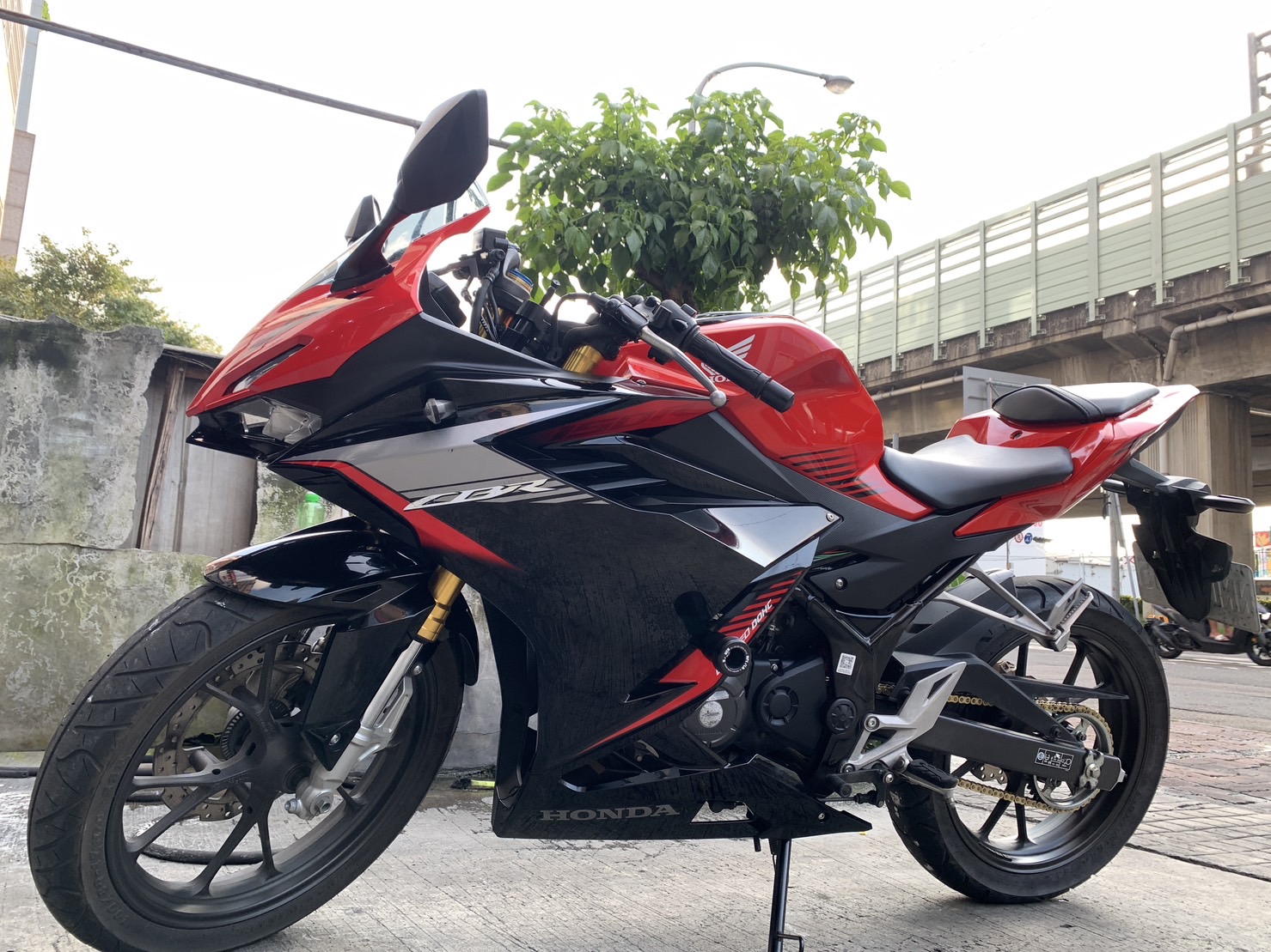 【亞瑪斯重機】HONDA CBR150R - 「Webike-摩托車市」