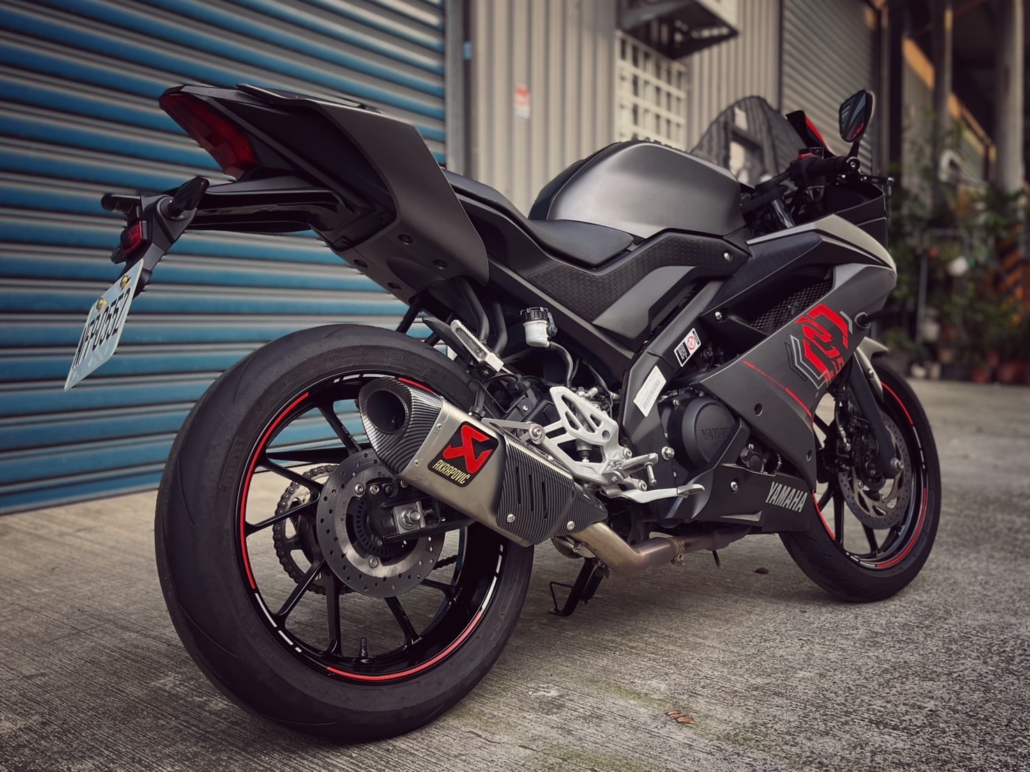 YAMAHA YZF-R15 - 中古/二手車出售中 ABS版 全段排氣管 鬼面車罩 小資族二手重機買賣 | 小資族二手重機買賣