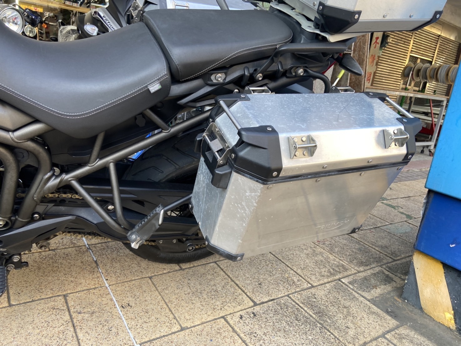 TRIUMPH TIGER800 - 中古/二手車出售中 多功能美車託售.3箱全配備.車況極佳立馬可環島.全額銀貸免保人 | 立帆國際重機代銷中心