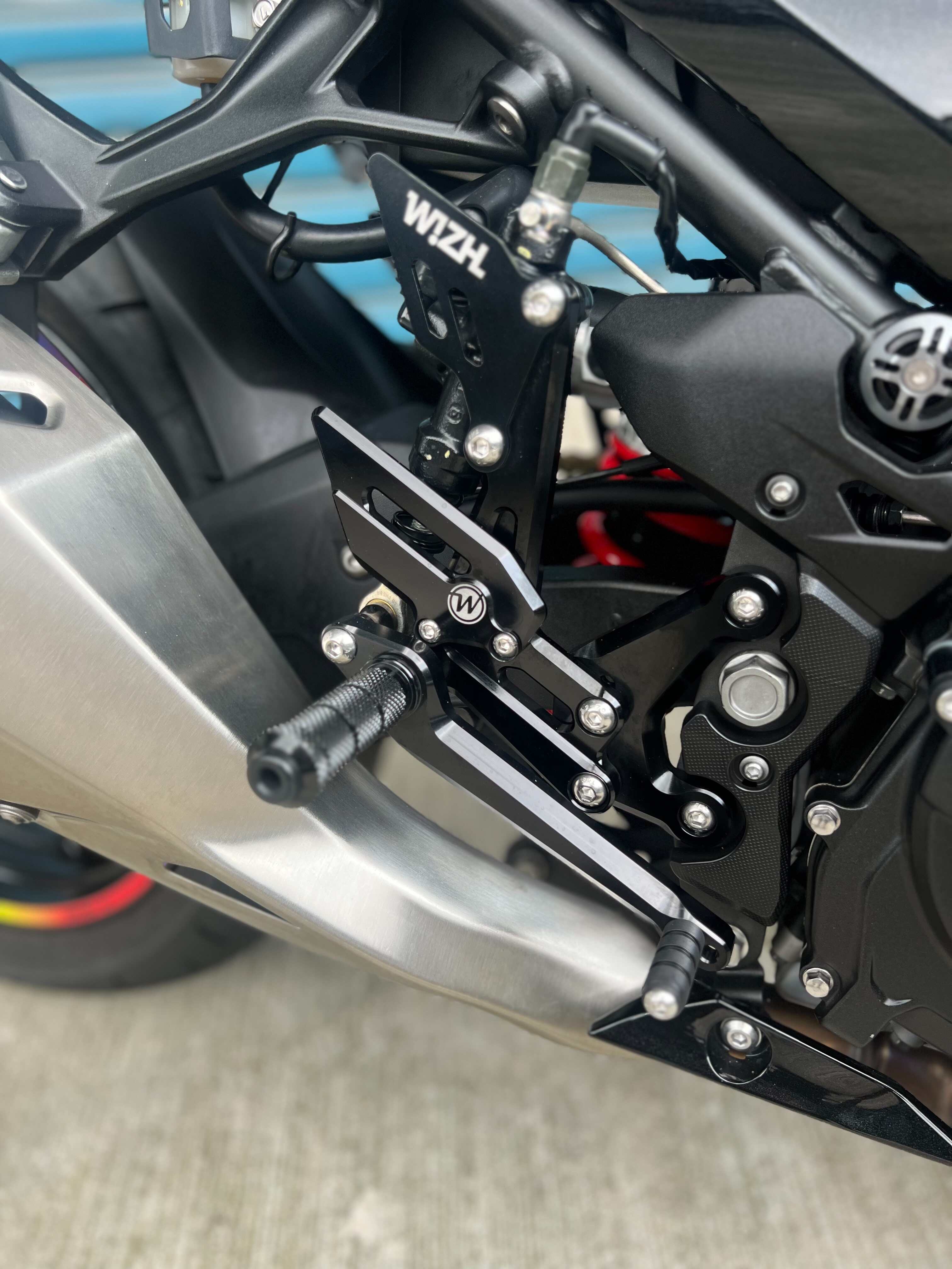 KAWASAKI NINJA400 - 中古/二手車出售中 2020年 NINJA400 YSS-GRACING 掛瓶後避震 TWN離合器總成 BREMBO卡鉗 眾多改裝  | 阿宏大型重機買賣