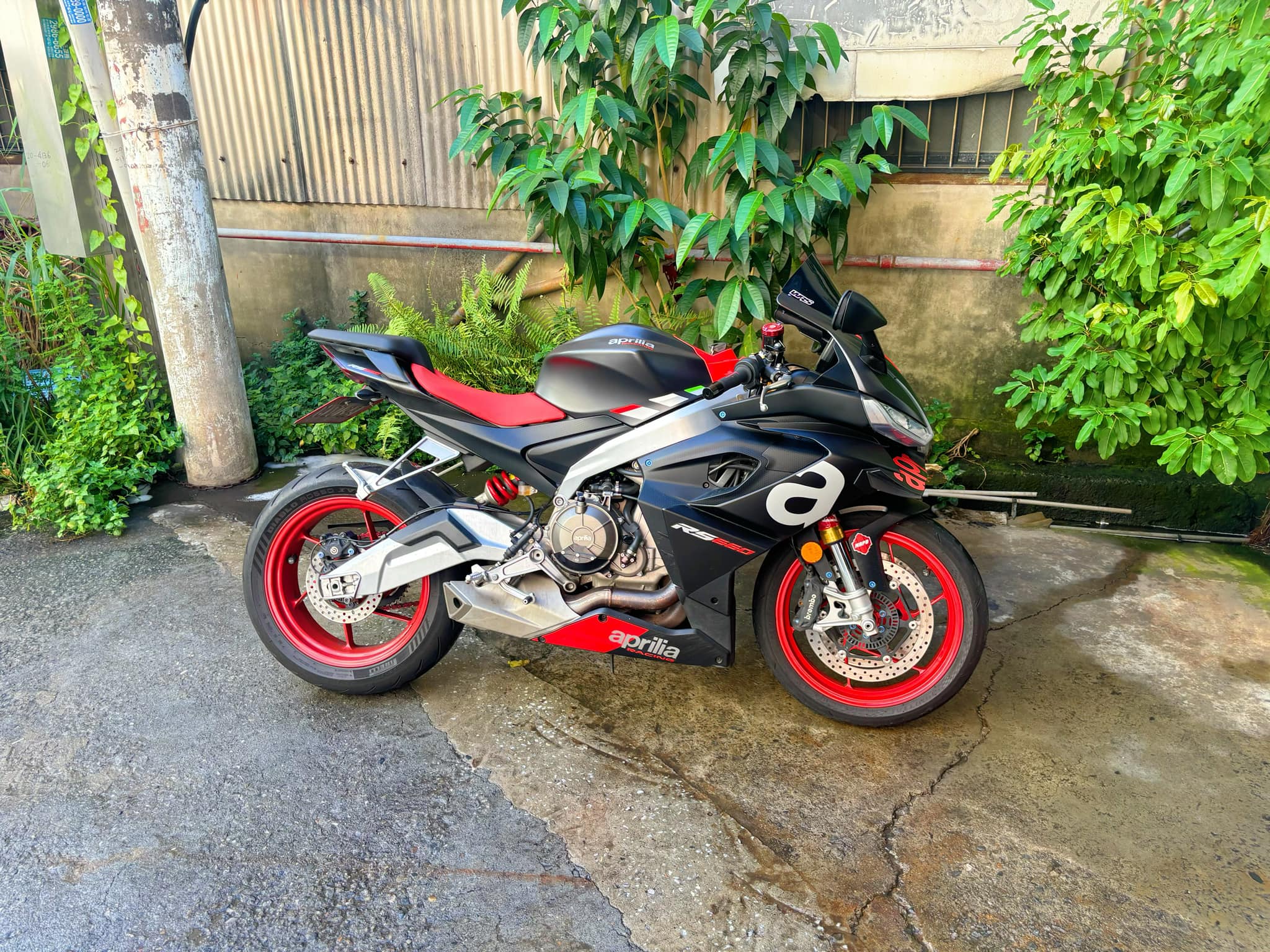 APRILIA RS 660 - 中古/二手車出售中 APRILIA RS660 公司車 | 個人自售