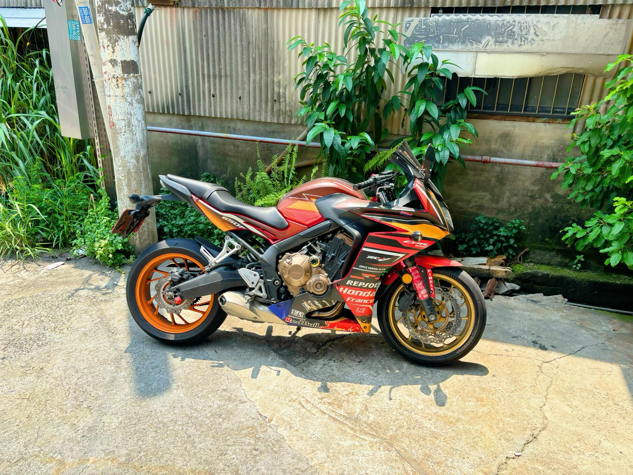 HONDA CBR650F - 中古/二手車出售中 HONDA CBR650F | 個人自售