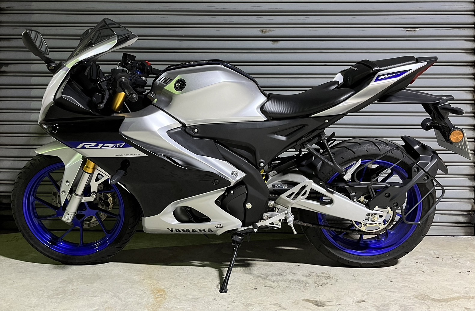 YAMAHA YZF-R15 - 中古/二手車出售中 2023 R15M ABS TCS 快排 極品車況 | 個人自售