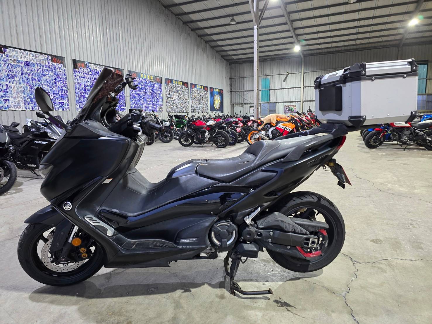 YAMAHA TMAX560 - 中古/二手車出售中 [出售] 2020年 YAMAHA TMAX560 ABS  | 老爹重機